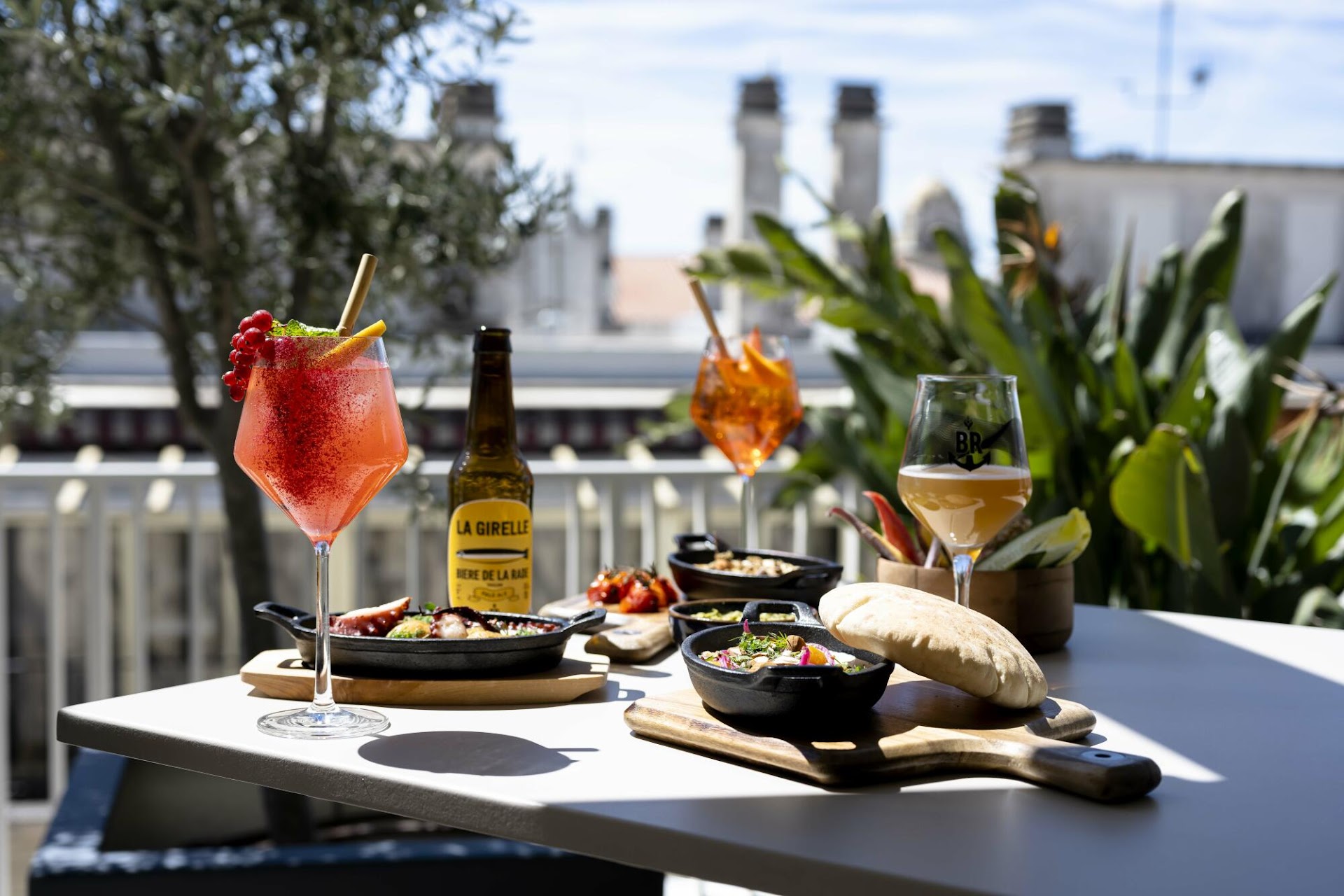 Photo Rooftop By Okko Hotels