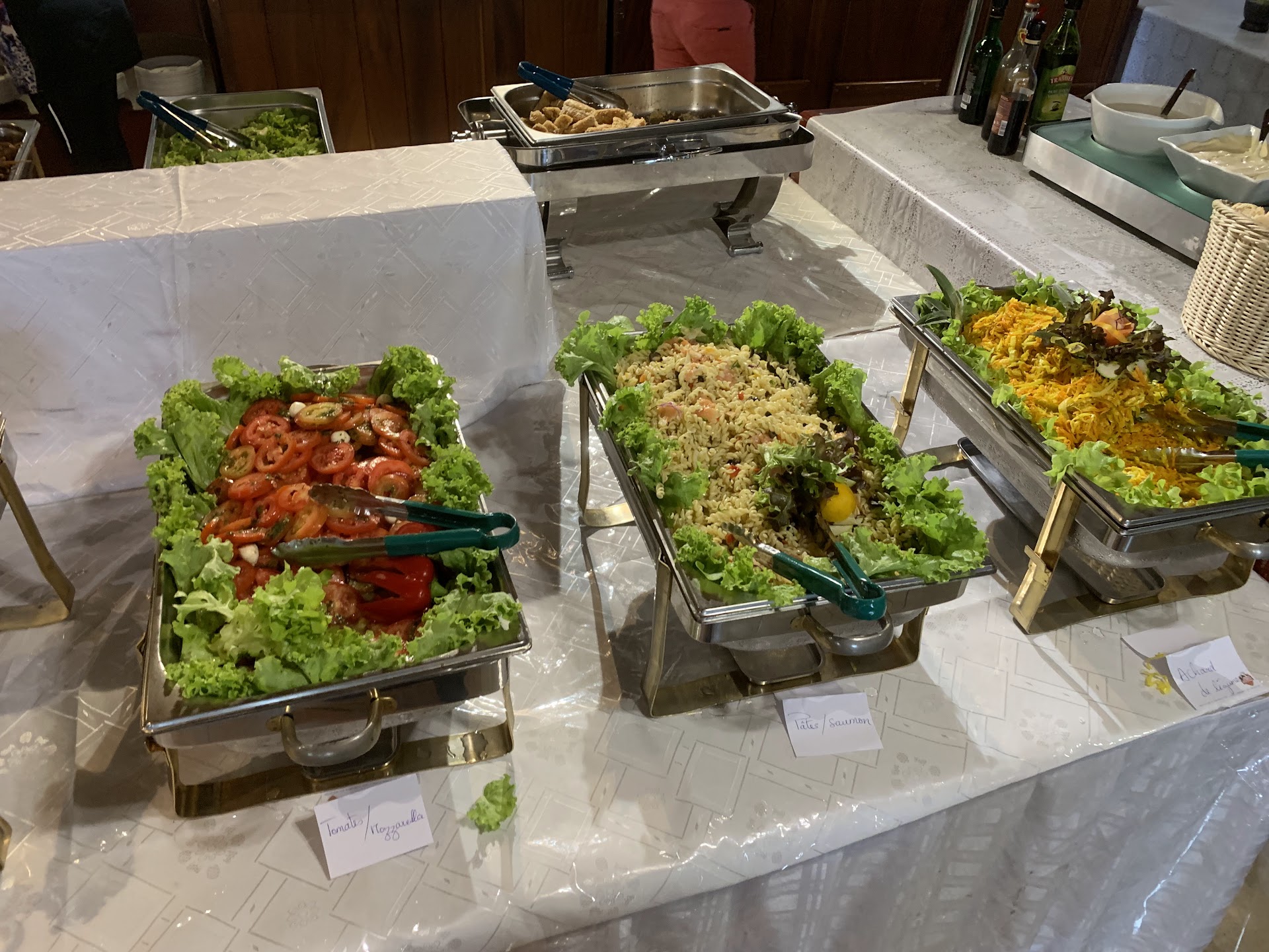 Photo Éléphant Gourmet