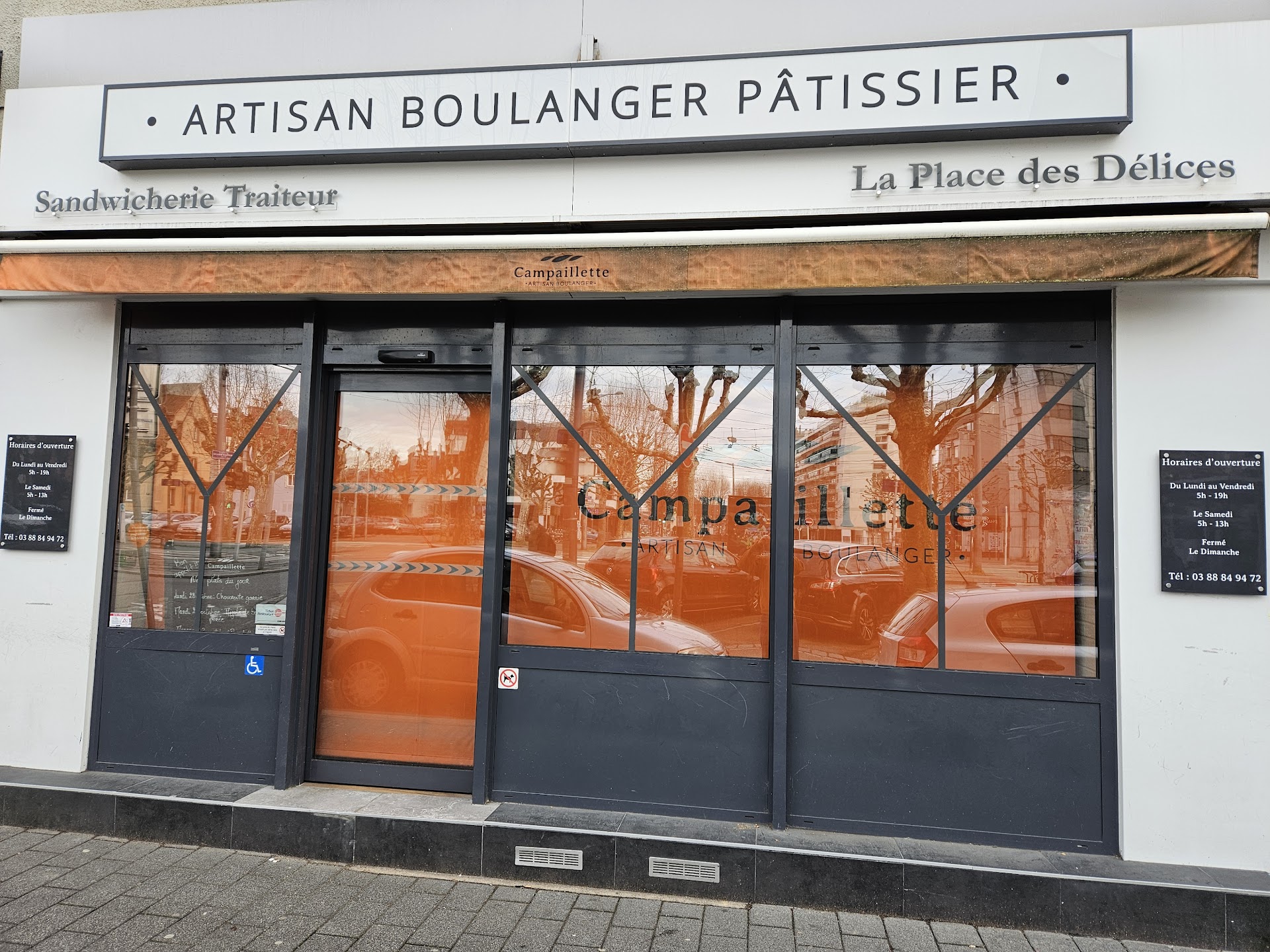 Photo LA PLACE DES DELICES