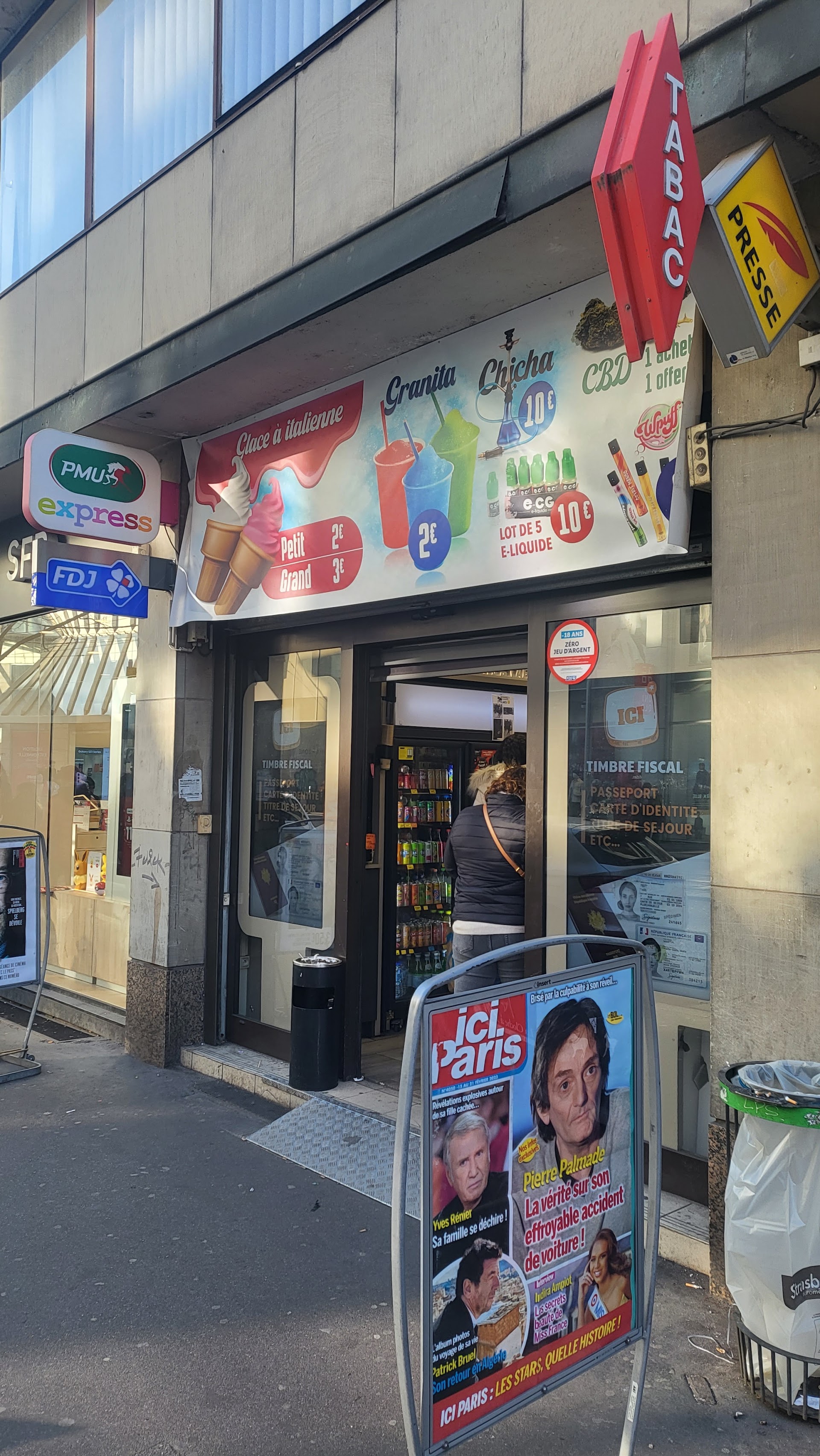 Photo Tabac-presse-loto-vape-pmu homme de fer