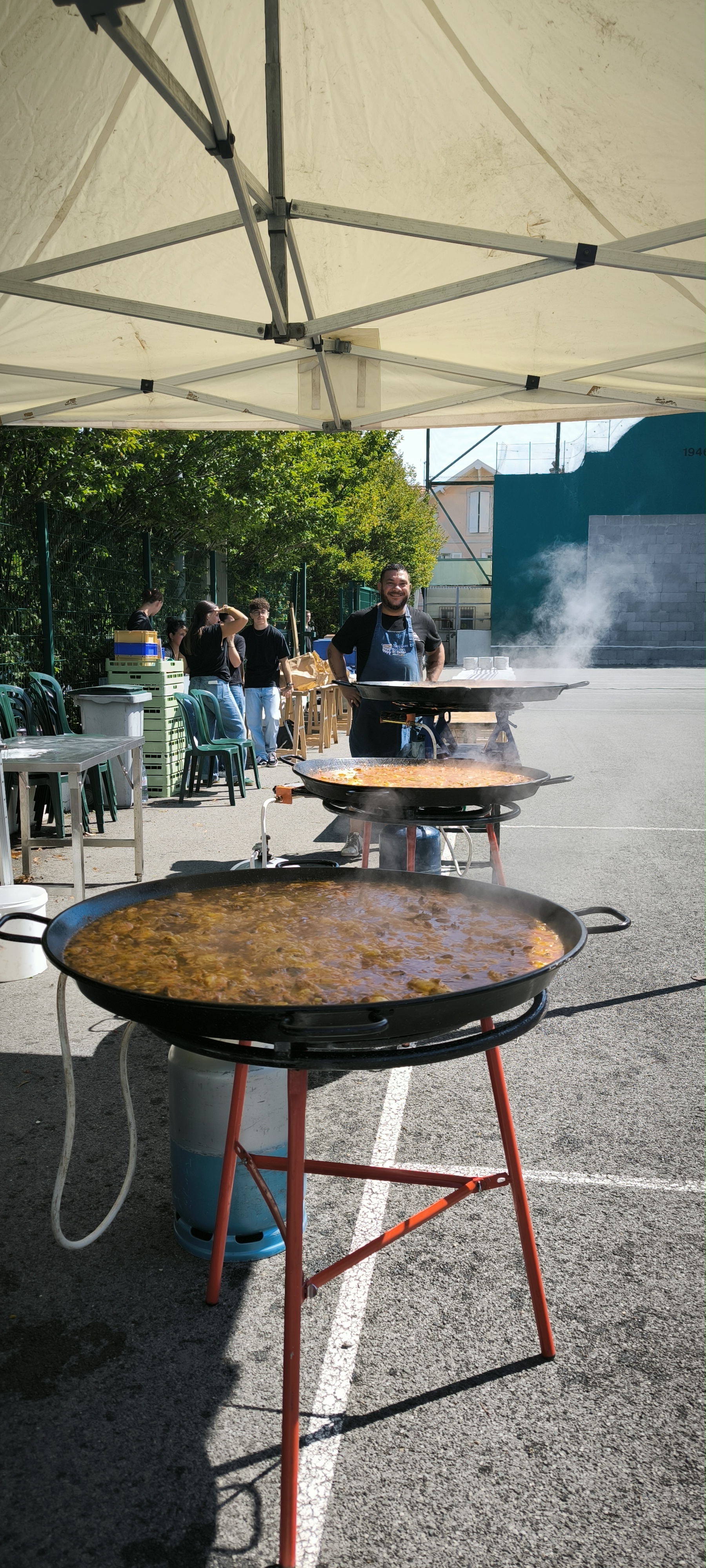 Photo Paella del sol (champion de France de paella 2024 & 2 ème International paella VALENCIANA au feu de bois 2025)