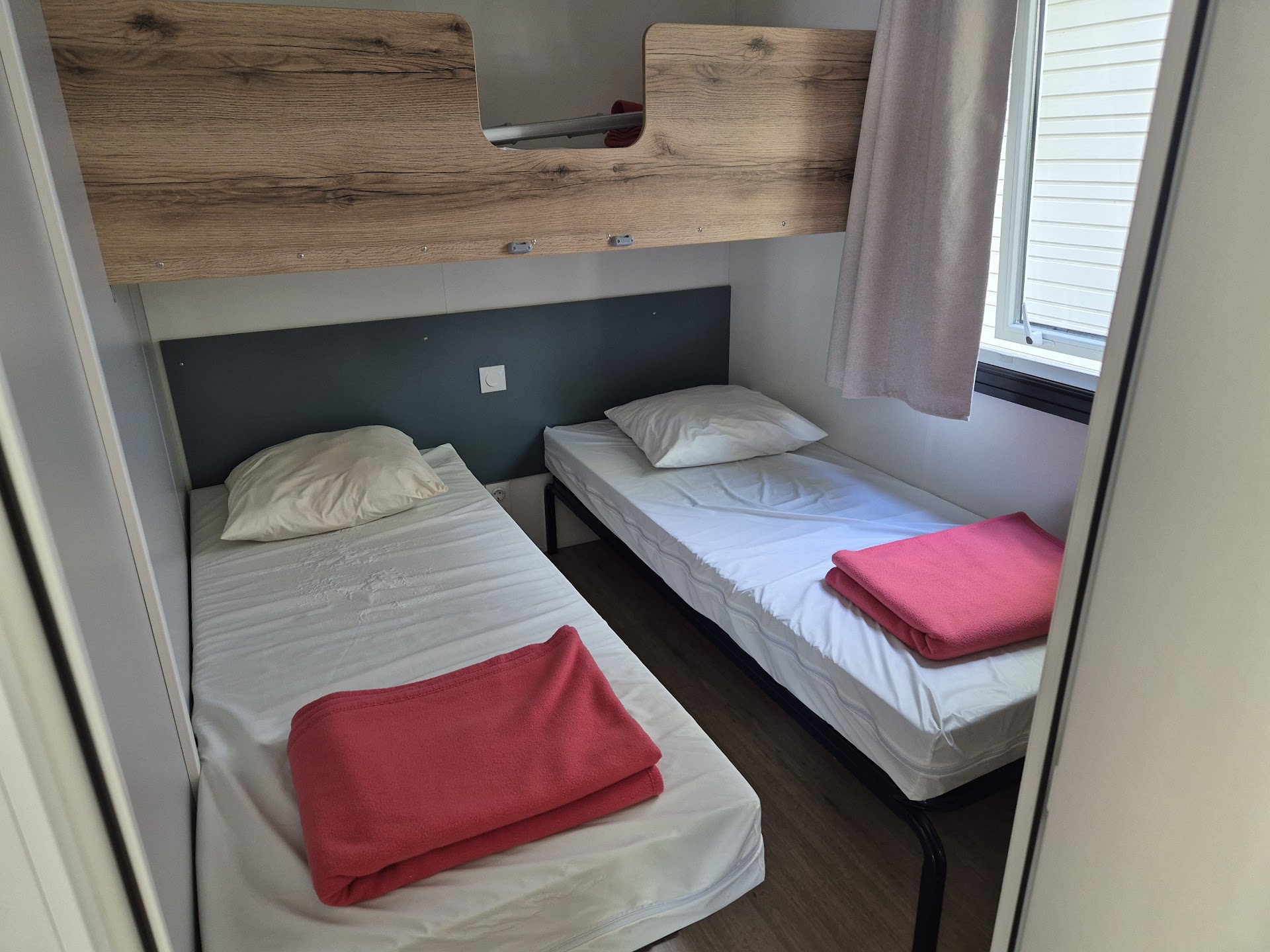 Photo Camping UR-ONEA - Ouverture pour les locations dès le 7 Avril et pour les emplacements dès le 27 Avril 2026