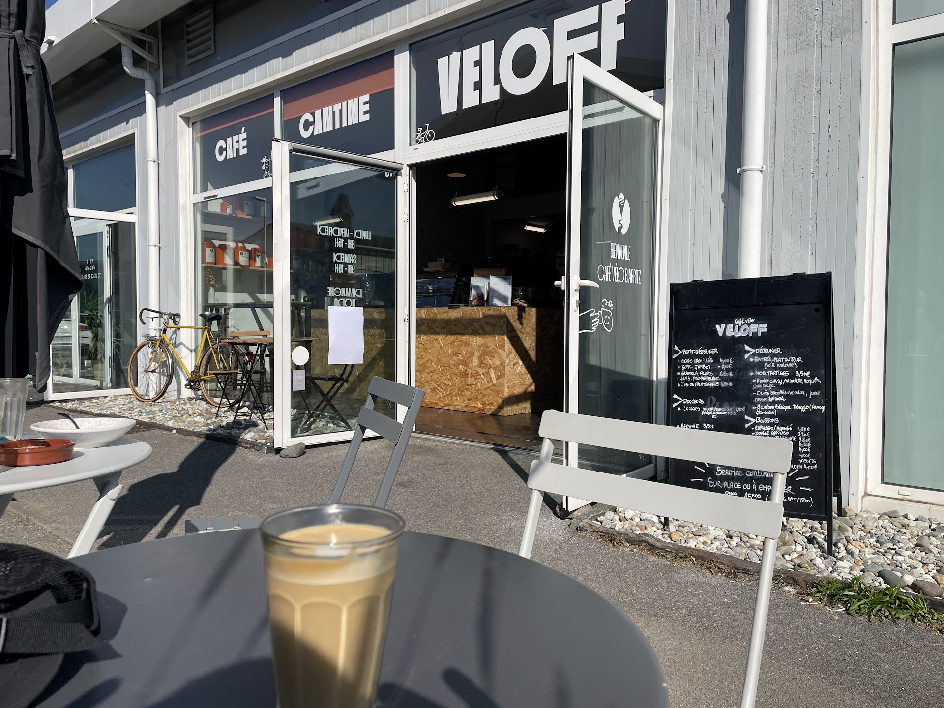 Photo Veloff | café snack atelier vélo