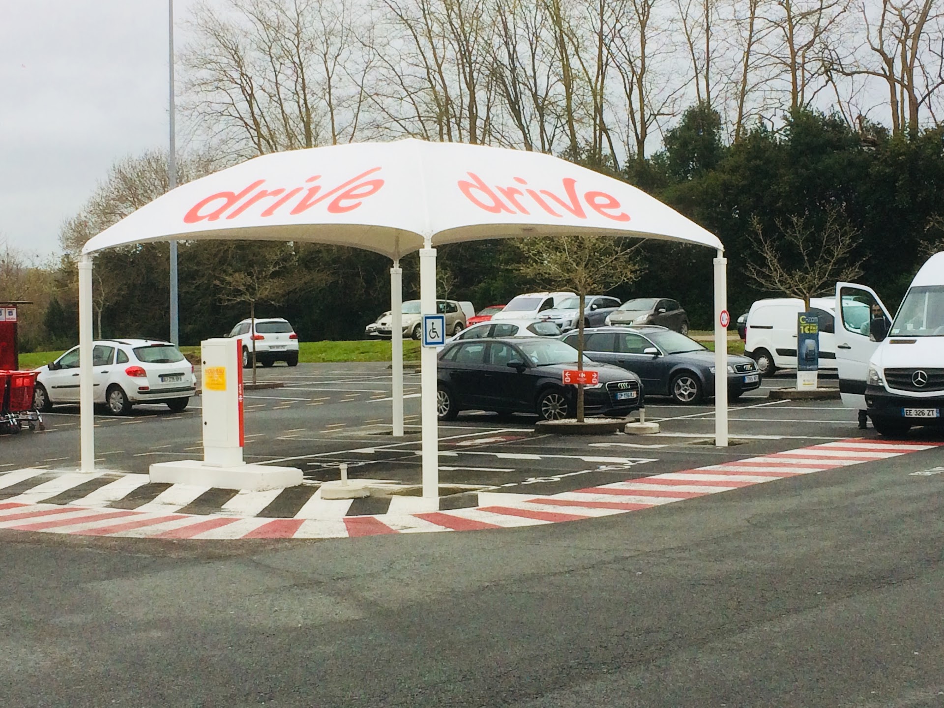 Photo Market Saint-Pierre-D'irube