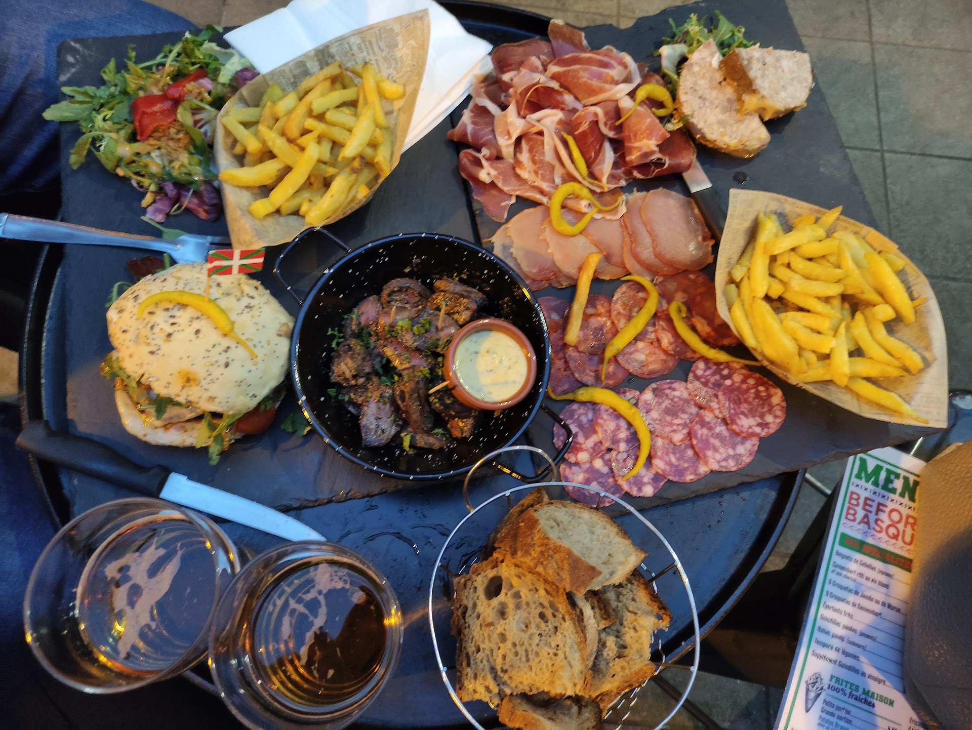 Photo Must Night Club