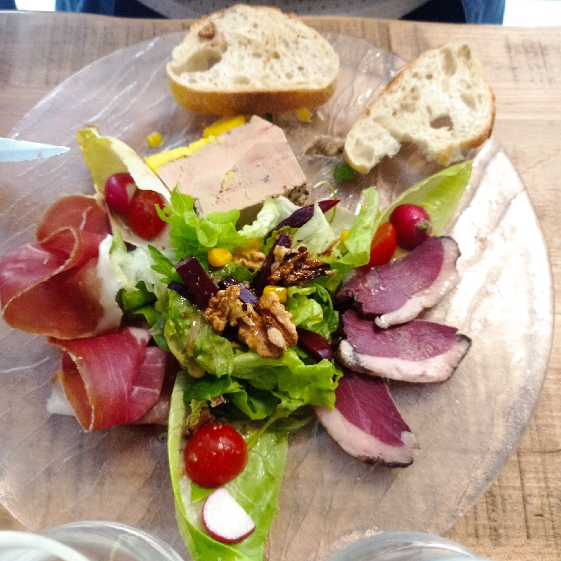 Photo L'Auberge la Promenade Lasseube