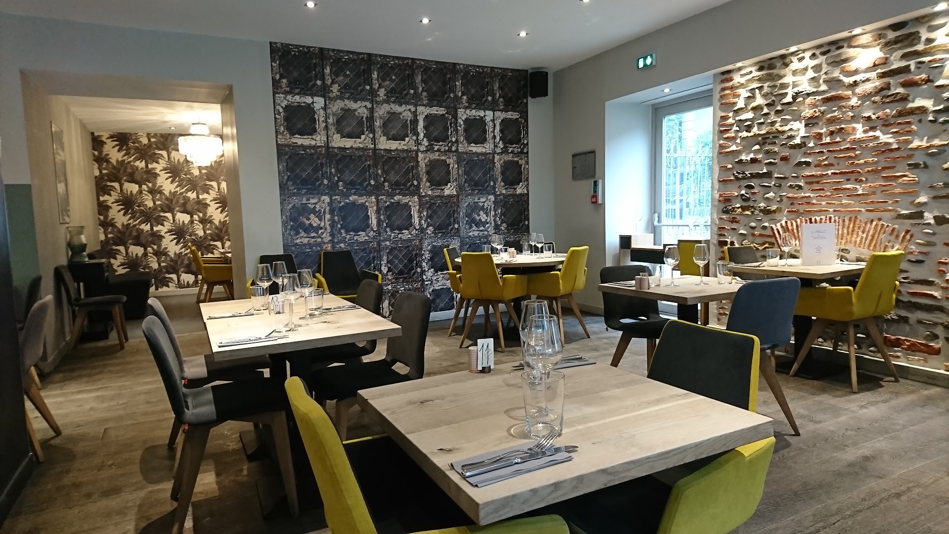 Photo Le Poulet à 3 Pattes