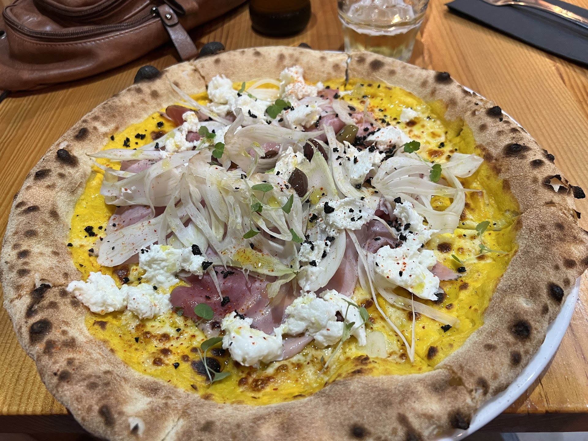 Photo Lupo pizza & streetfood Pau centre