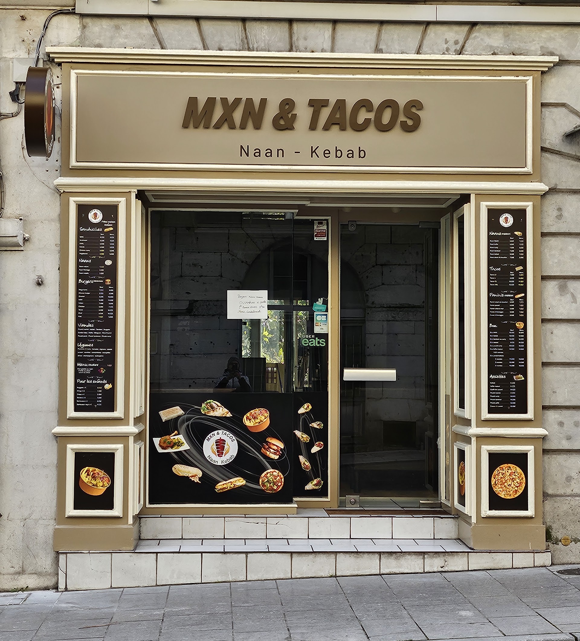 Photo MXN &TACOS Naan Kebab