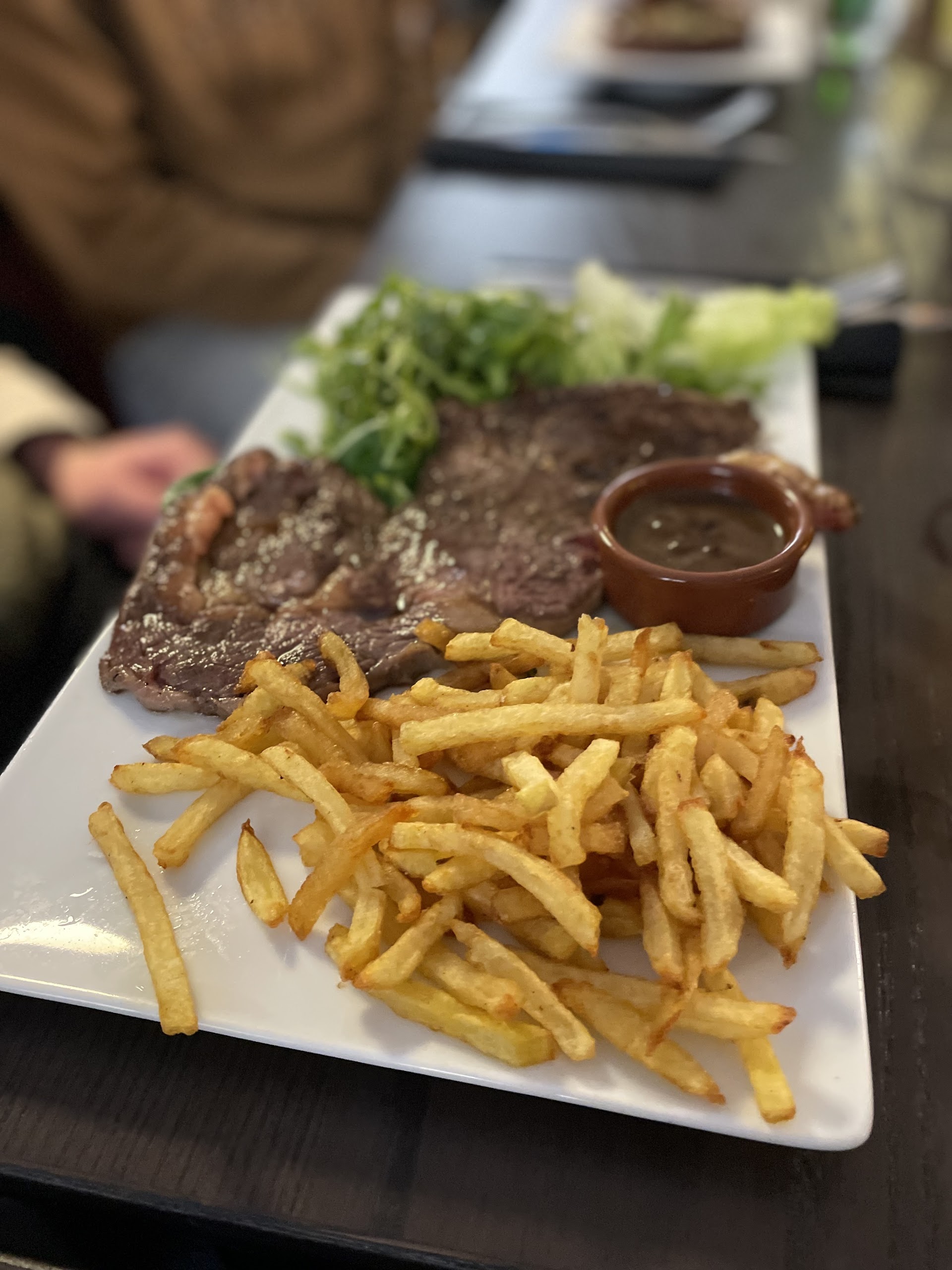 Photo Les Dames Moustache Laroin