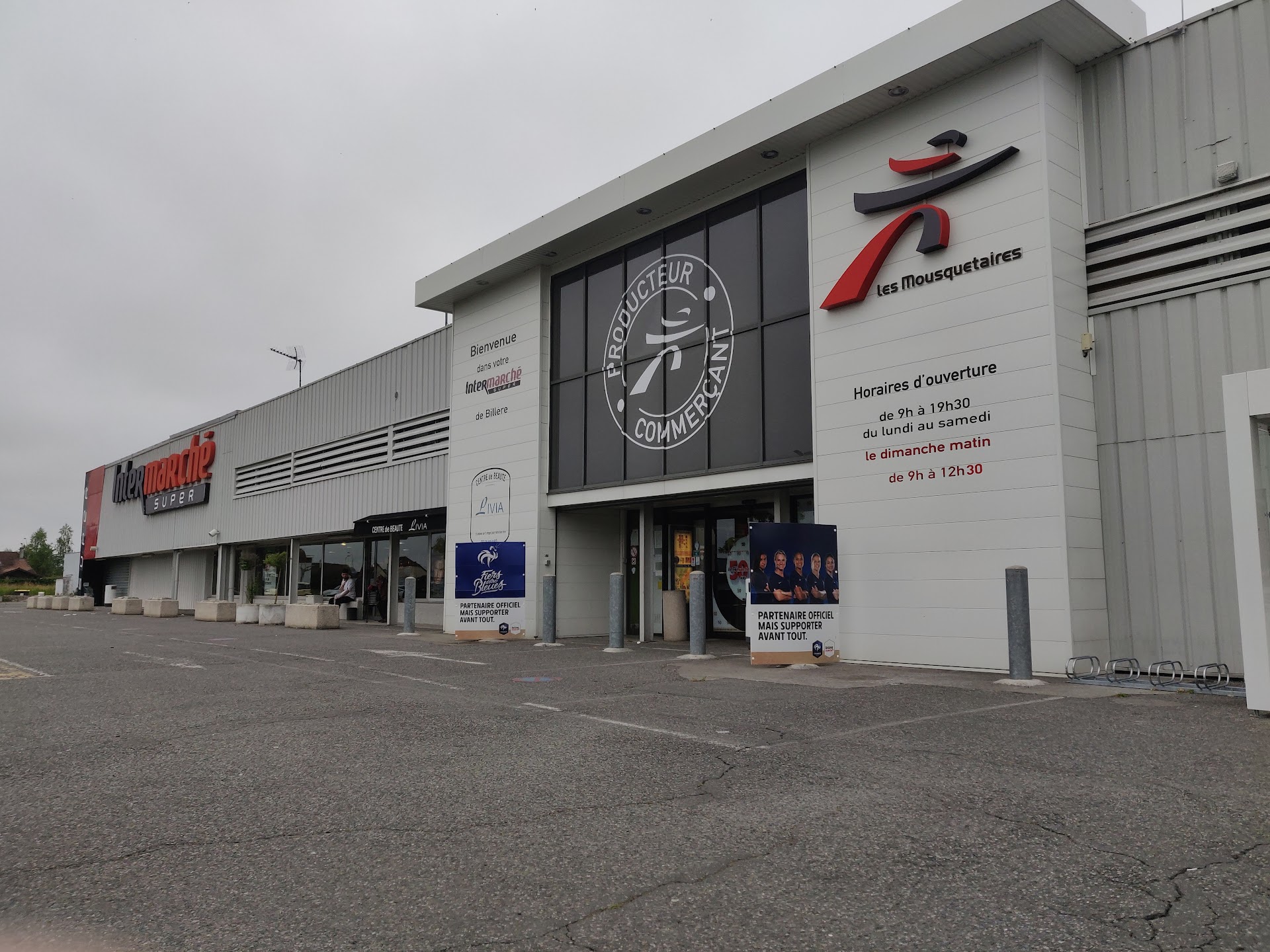 Photo Intermarché station-service Billère