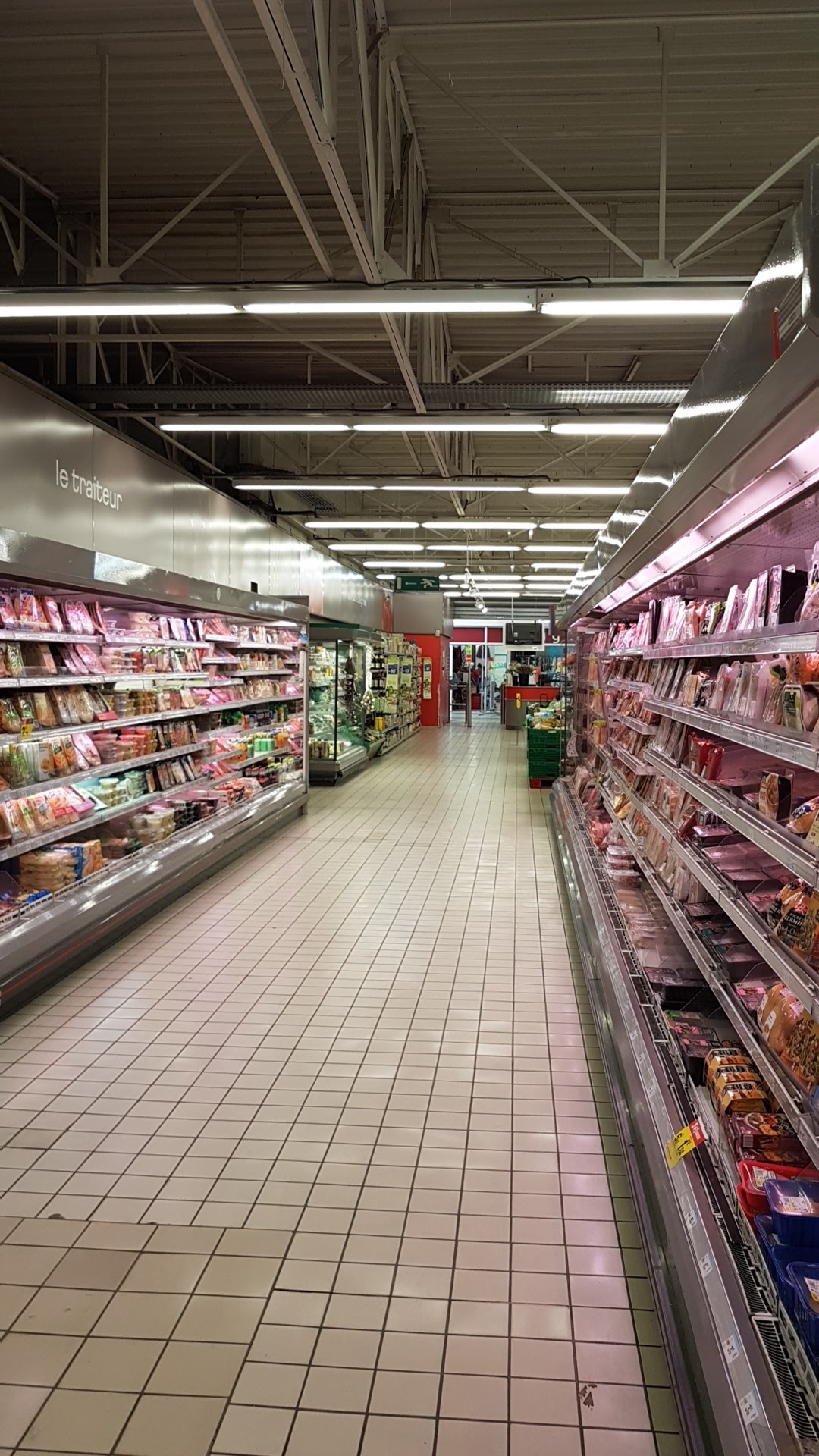 Photo Carrefour Market Pau Kennedy