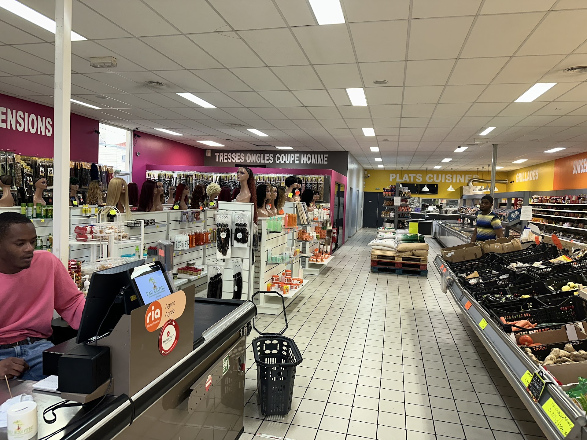 Photo Pau exotic 23 (Boutique exotique)