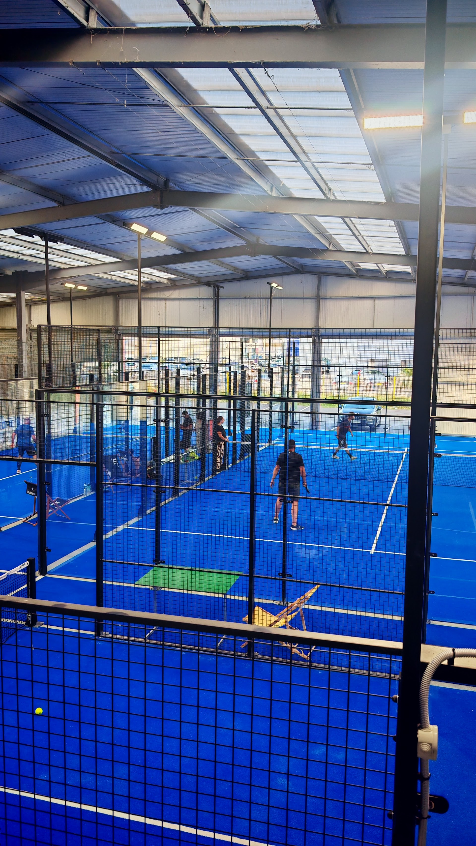 Photo Indoor 64 complexe sportif & Brasserie