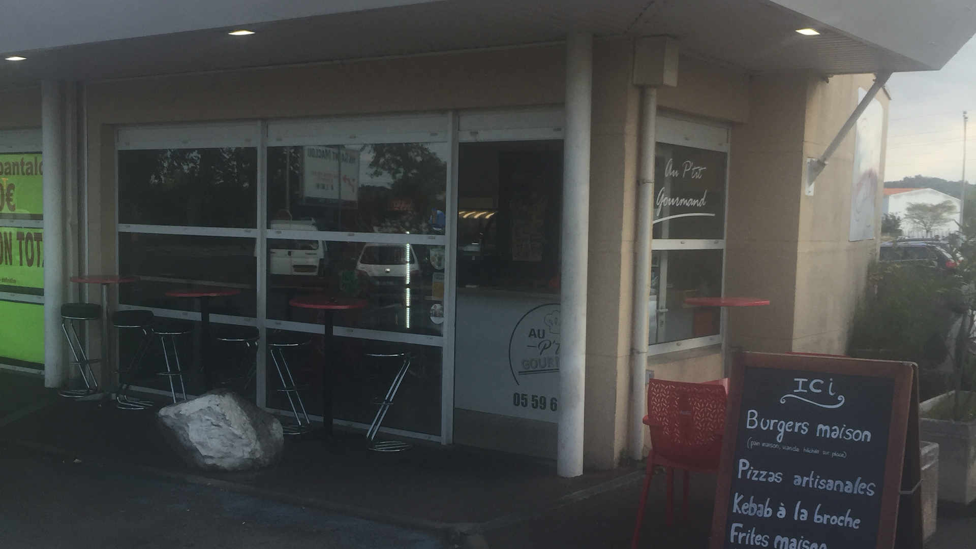 Photo Au Petit Gourmand