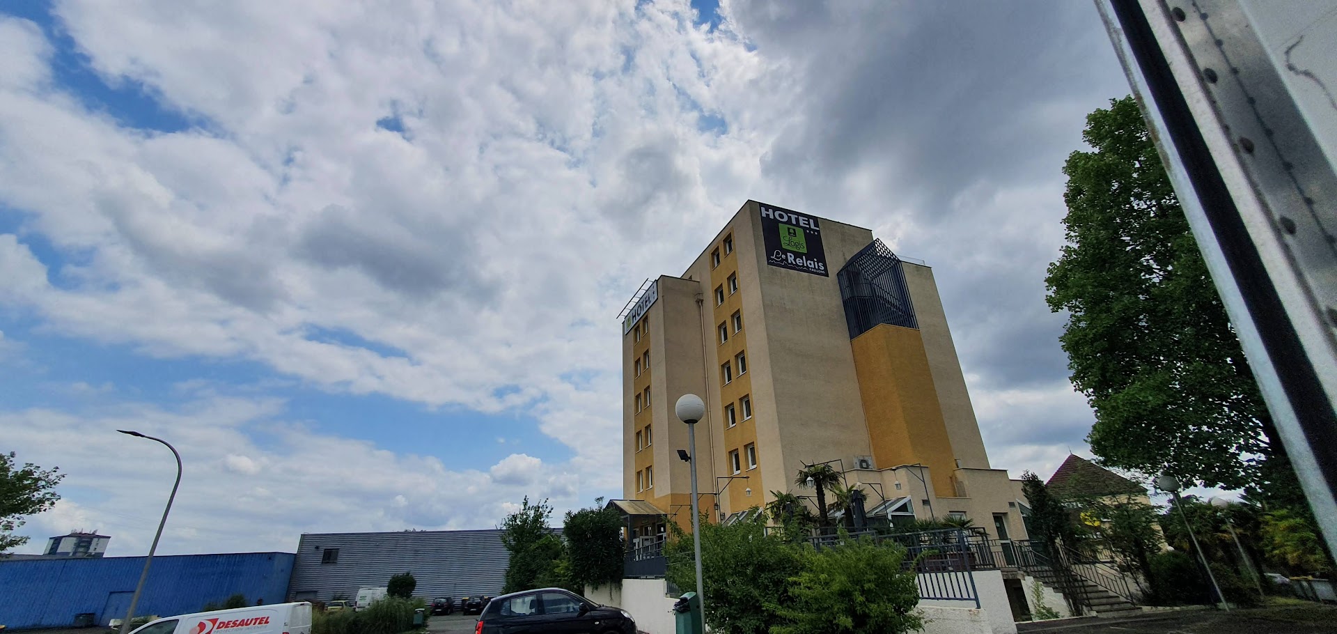 Photo Hôtel Restaurant Le Relais Pau Lons