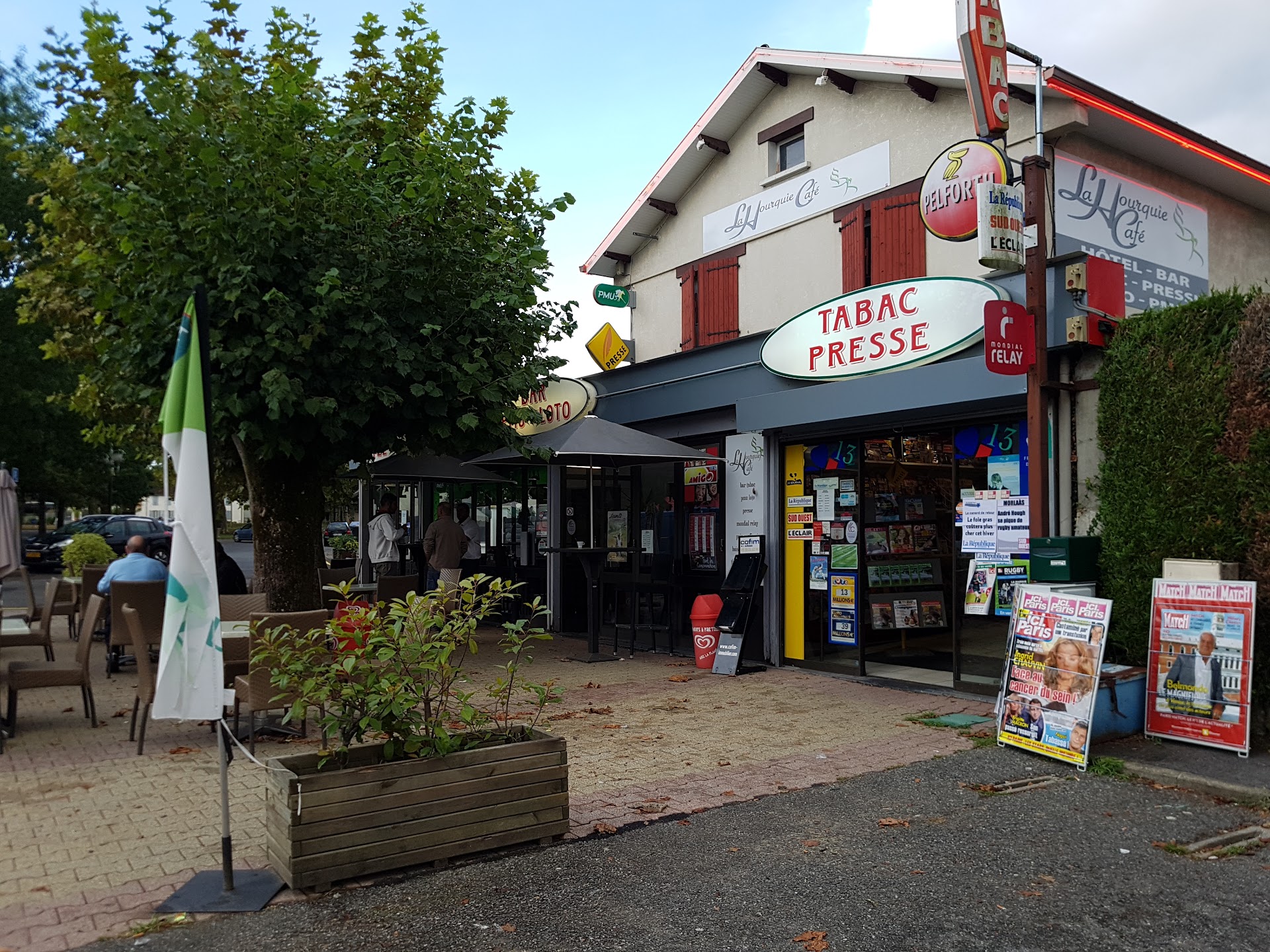 Photo La Hourquie Café