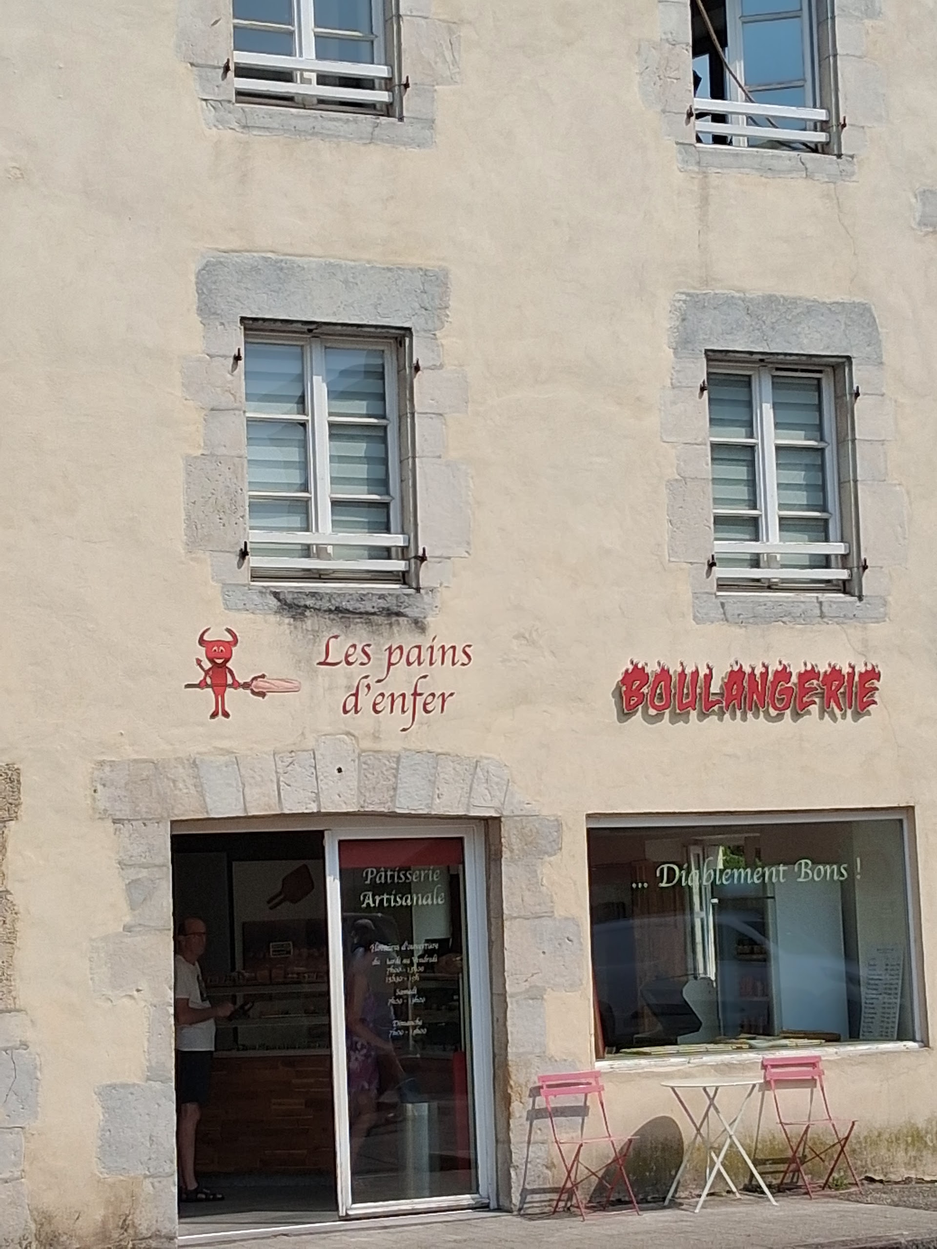 Photo Boulangerie ESCOFFIER - Les Pains D'enfer