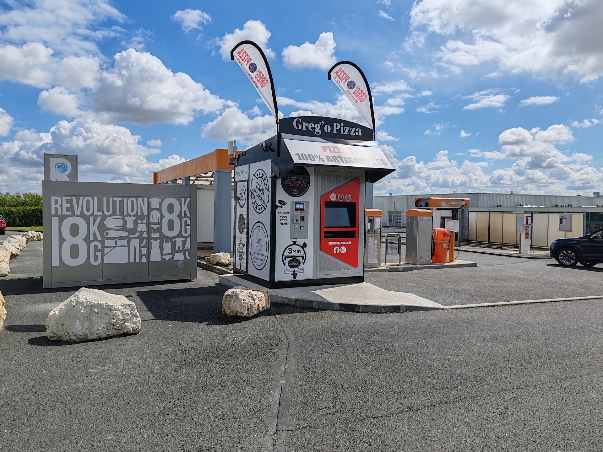 Photo Distributeur à pizza Greg'o pizza (les Gonds)