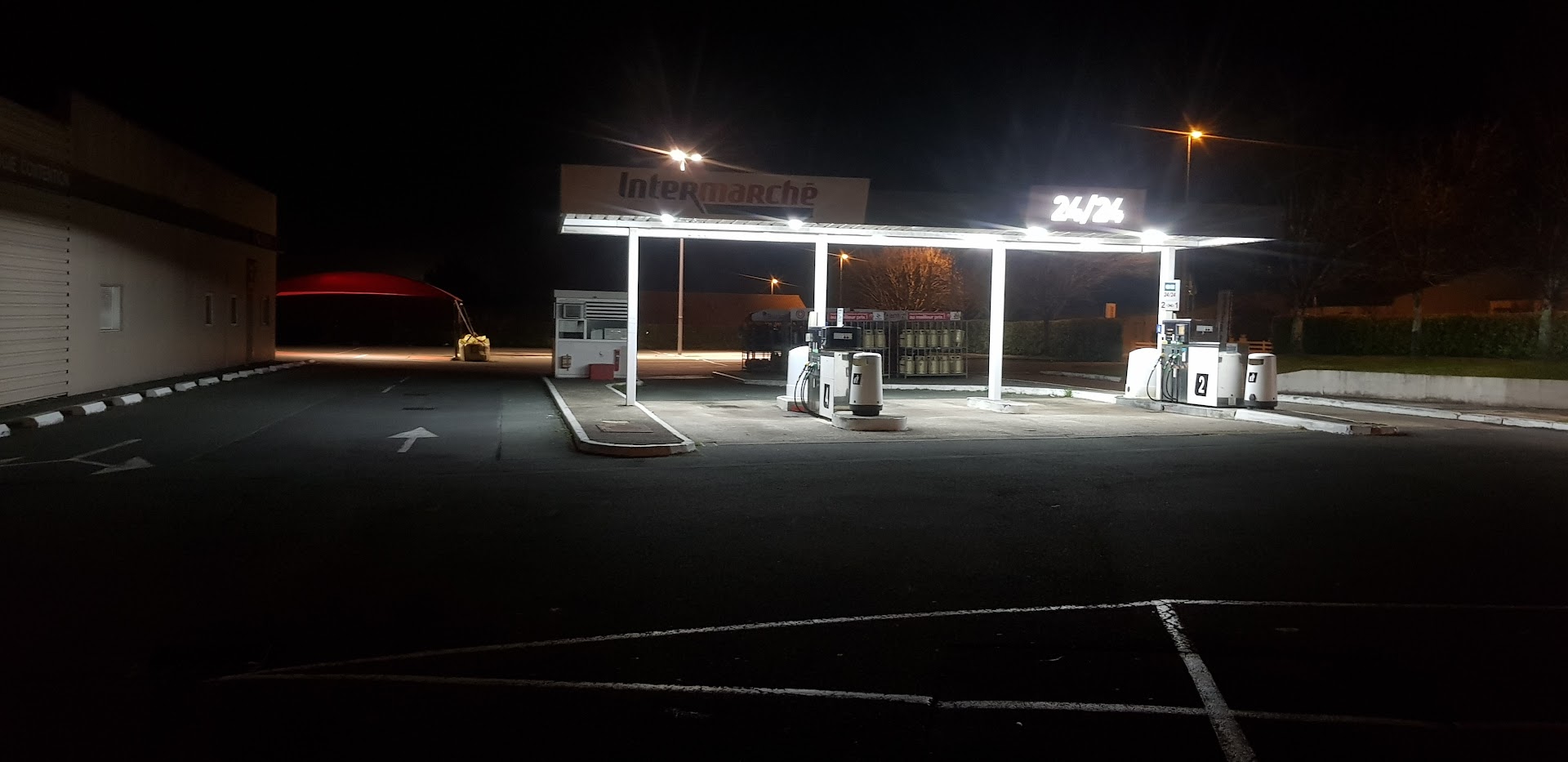 Photo Intermarché station-service Saintes