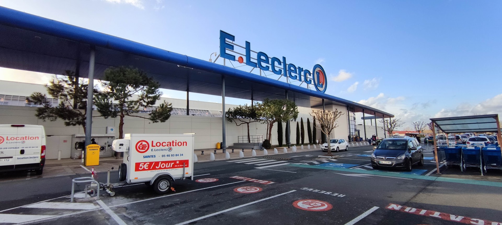 Photo E.Leclerc SAINTES LES COTEAUX