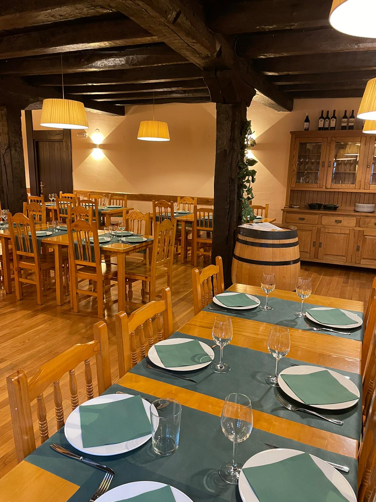 Photo Etxalarko Herriko Ostatua - Herriko Ostatua de Etxalar