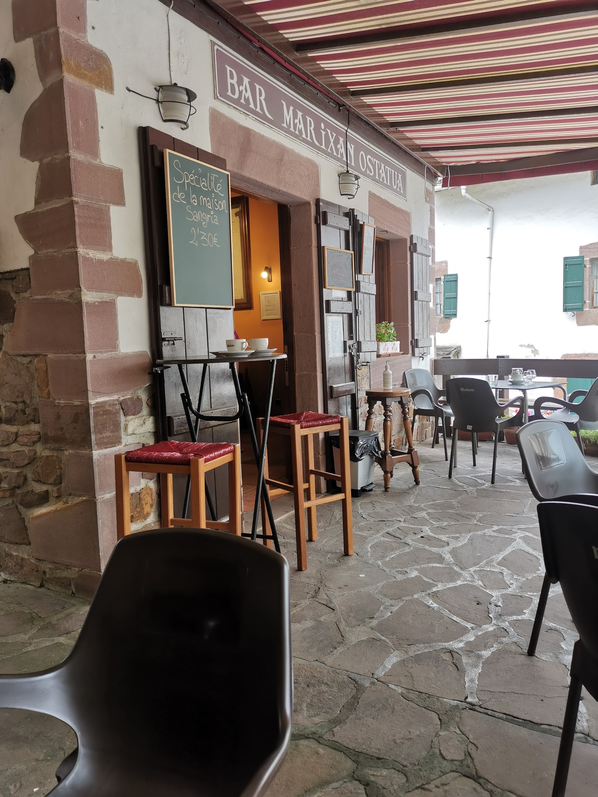 Photo Bar Marixan Ostatua