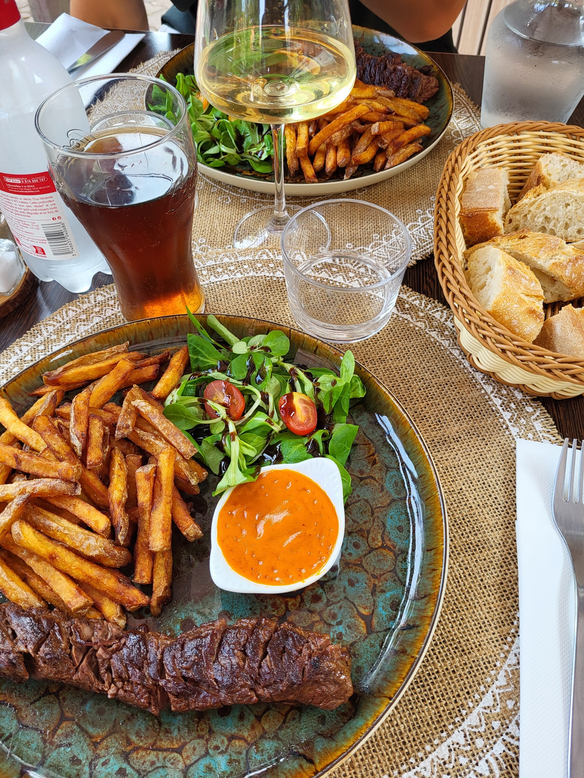 Photo LE 83 BY OLIVE