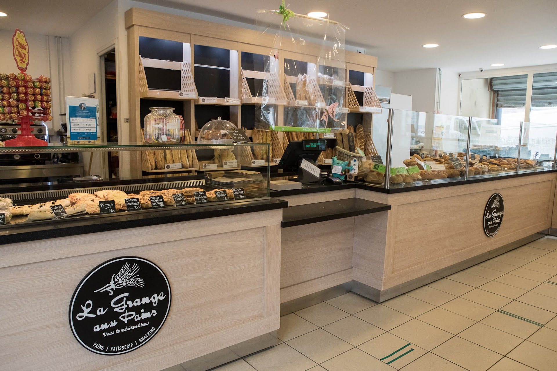 Photo LA GRANGE AUX PAINS DE LACANAU