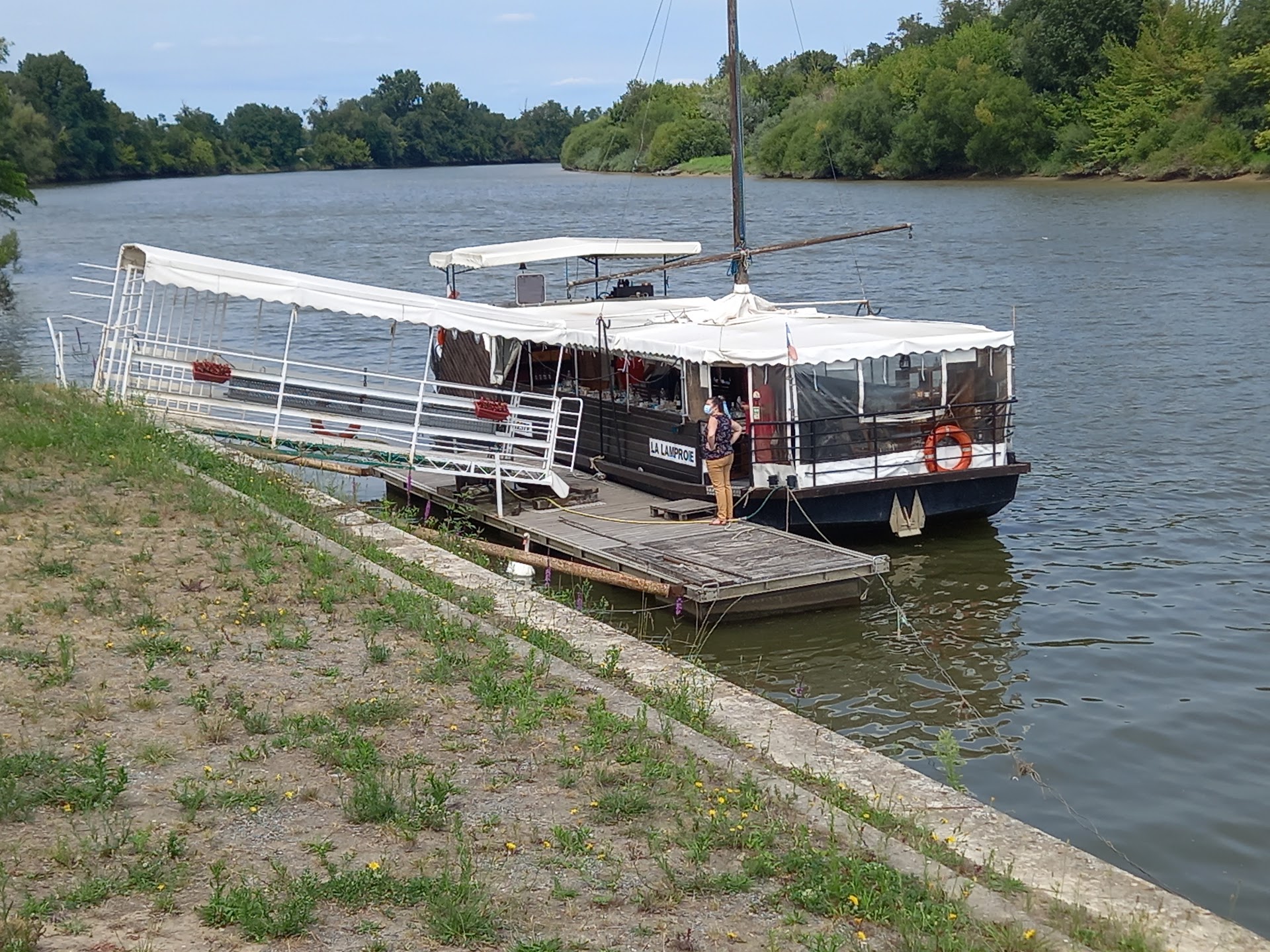 Photo Restaurant-Gabarre "La Lamproie"