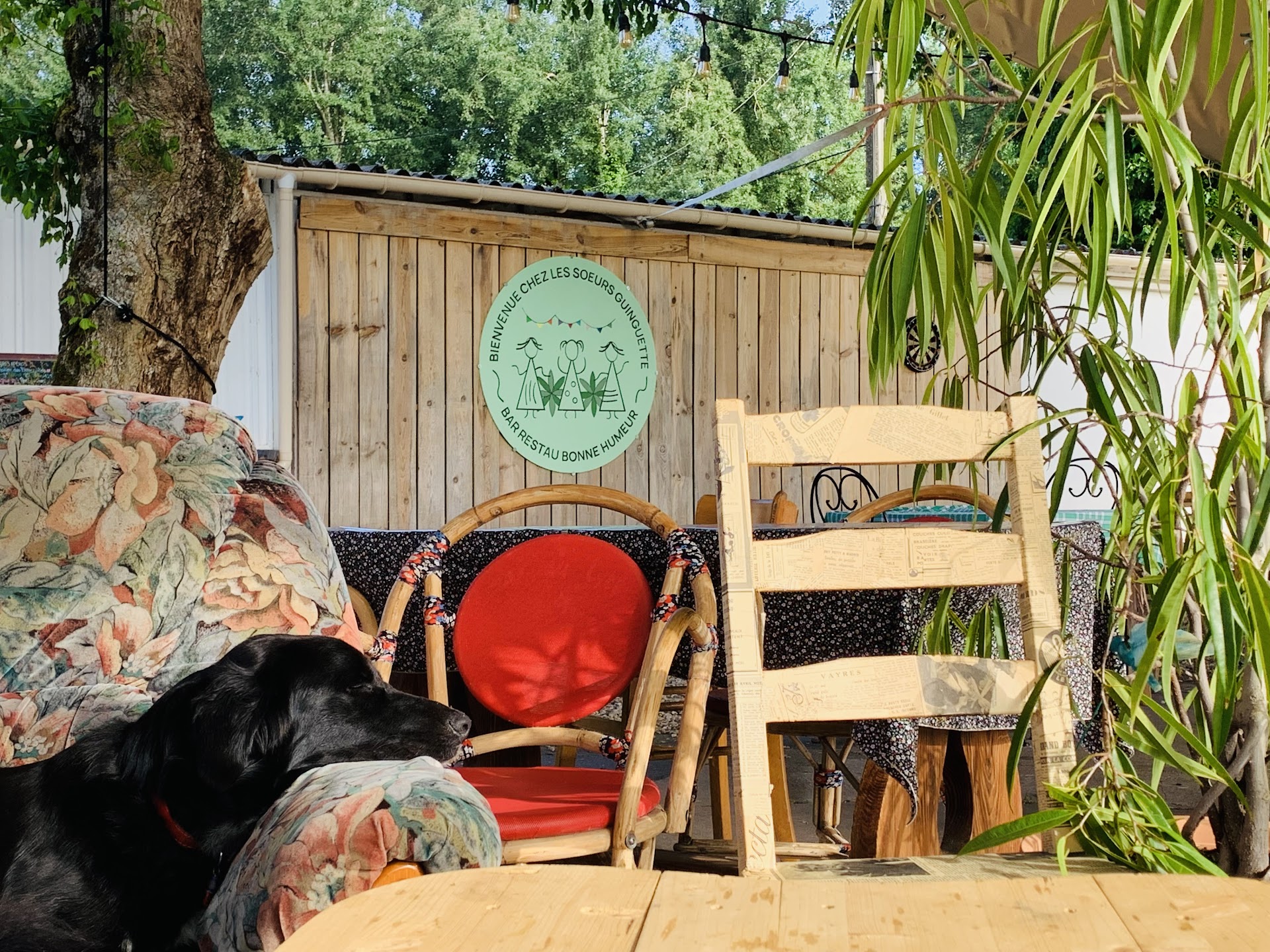 Photo Les Soeurs Guinguette