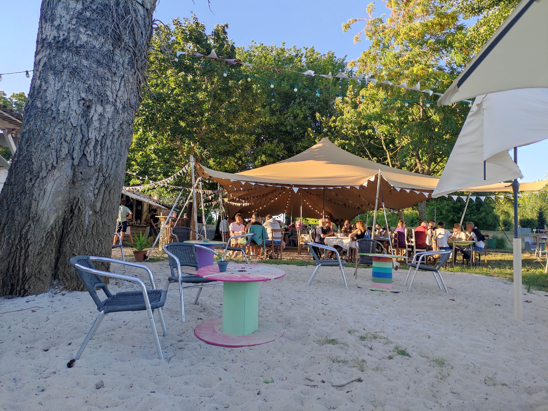 Photo Les Soeurs Guinguette