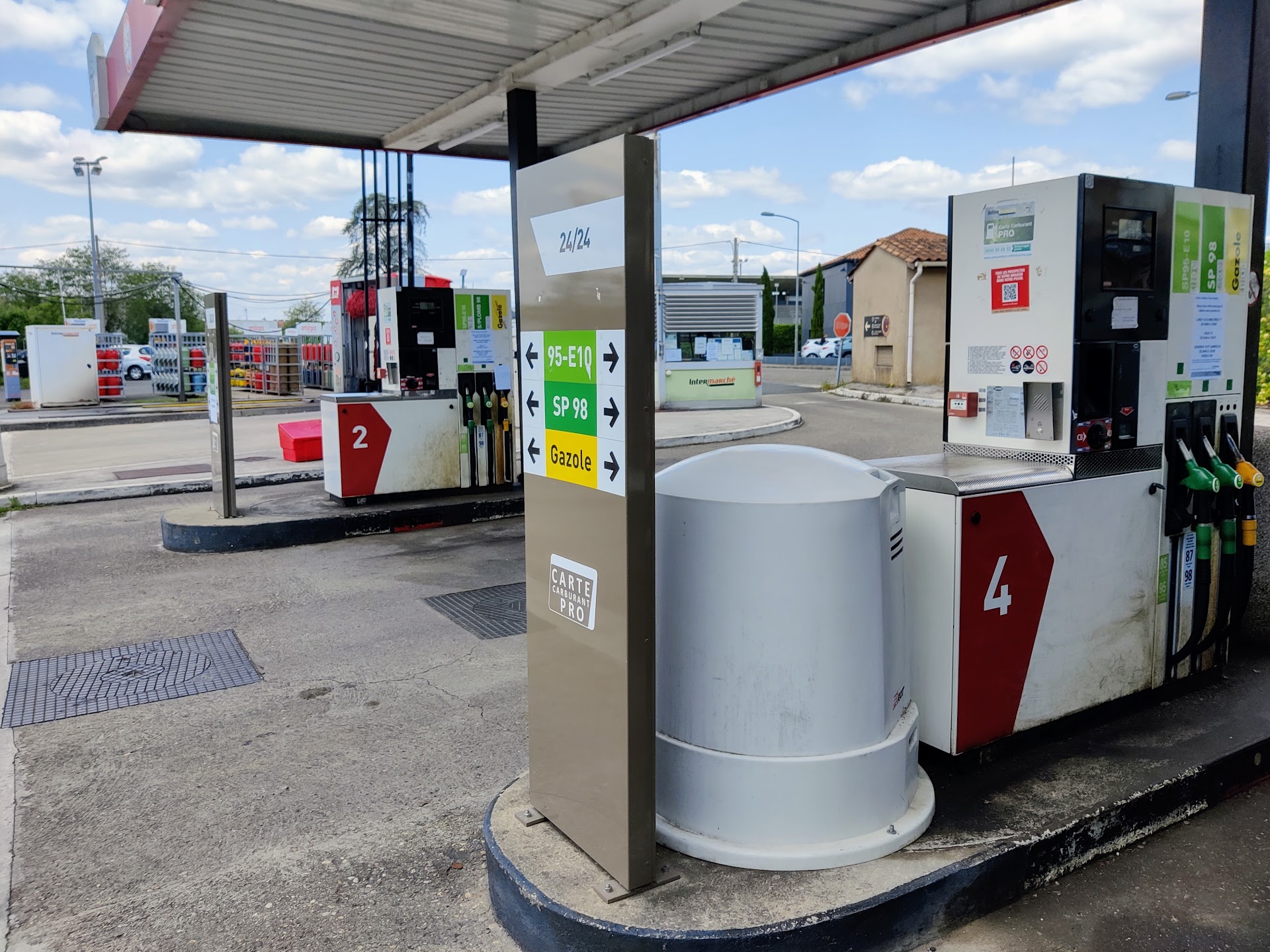 Photo Intermarché station-service Libourne