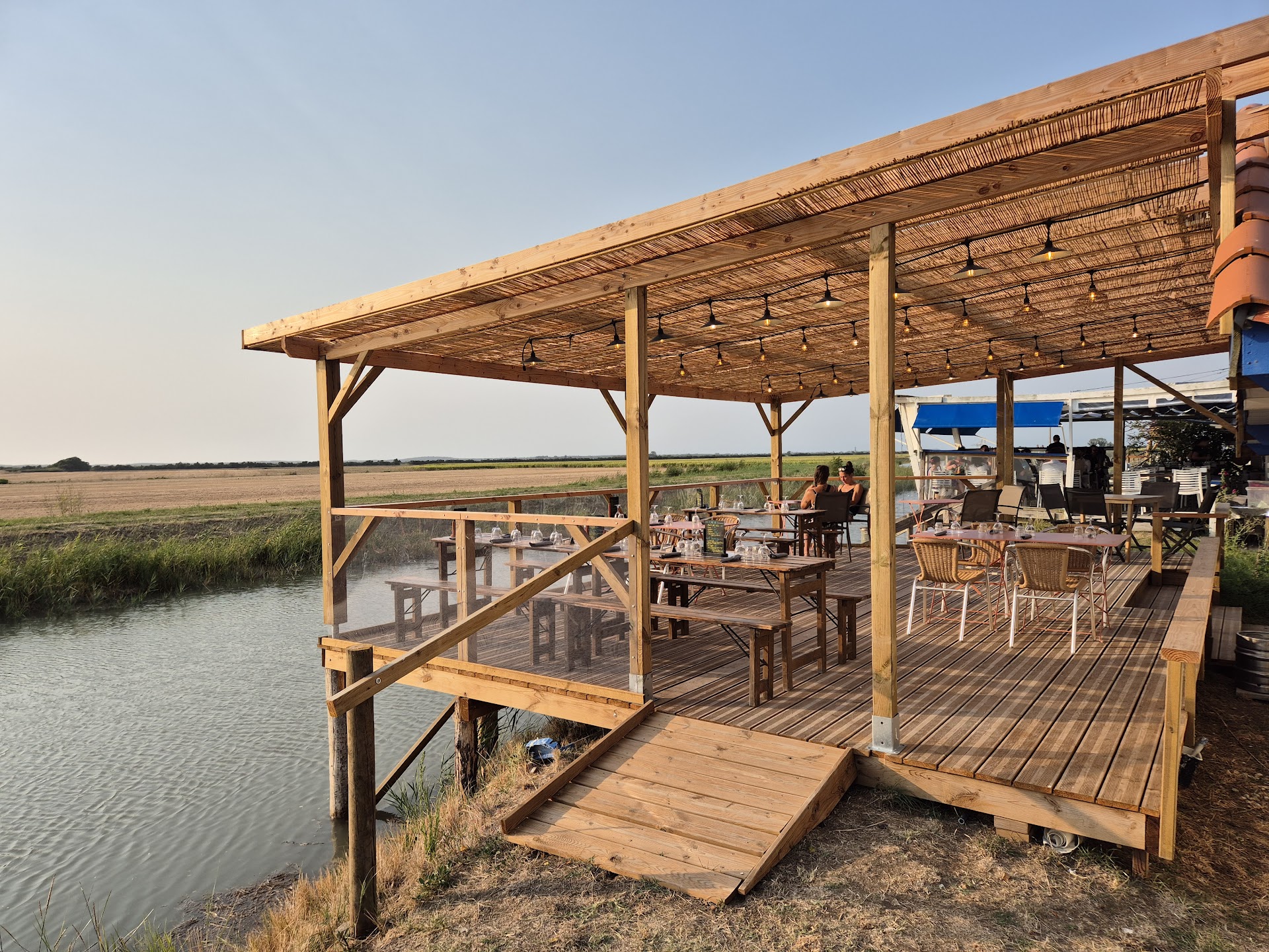 Photo La cigogne sur le toit