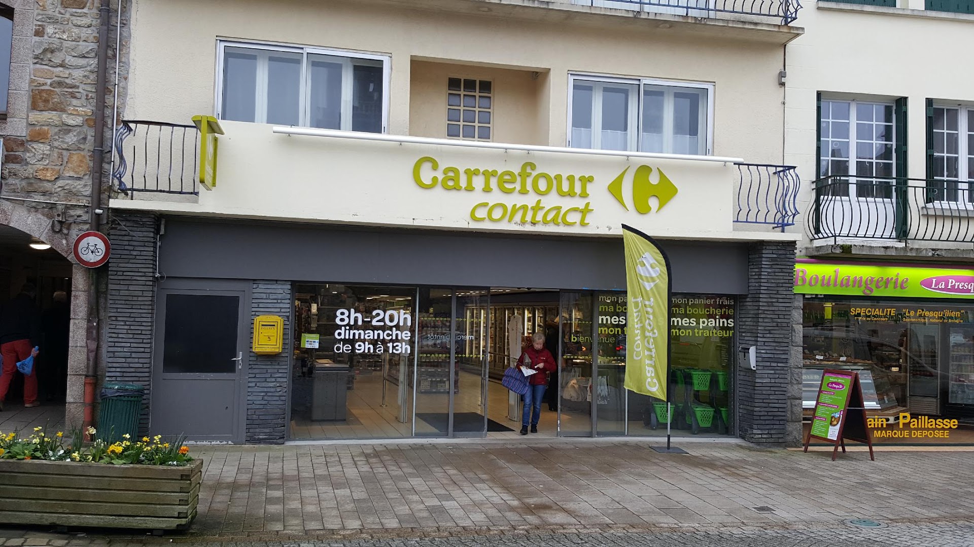 Photo Carrefour Contact