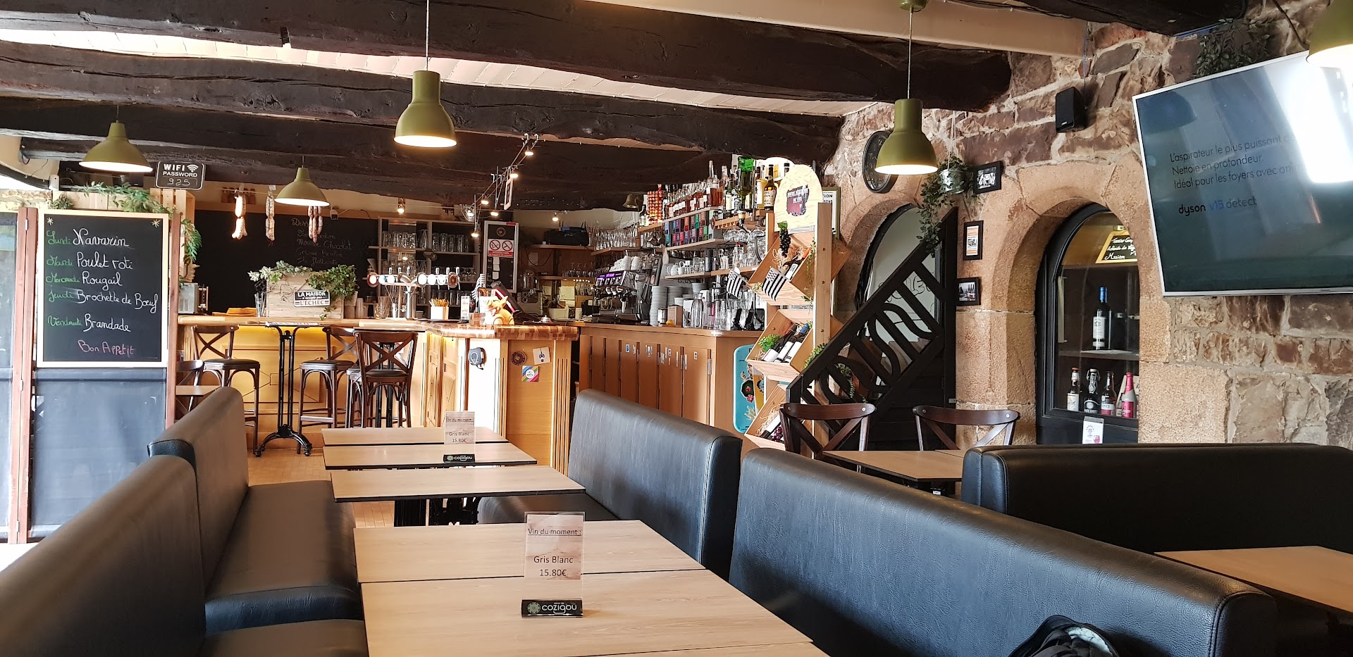 Photo LE BRETAGNE Pizzeria Brasserie