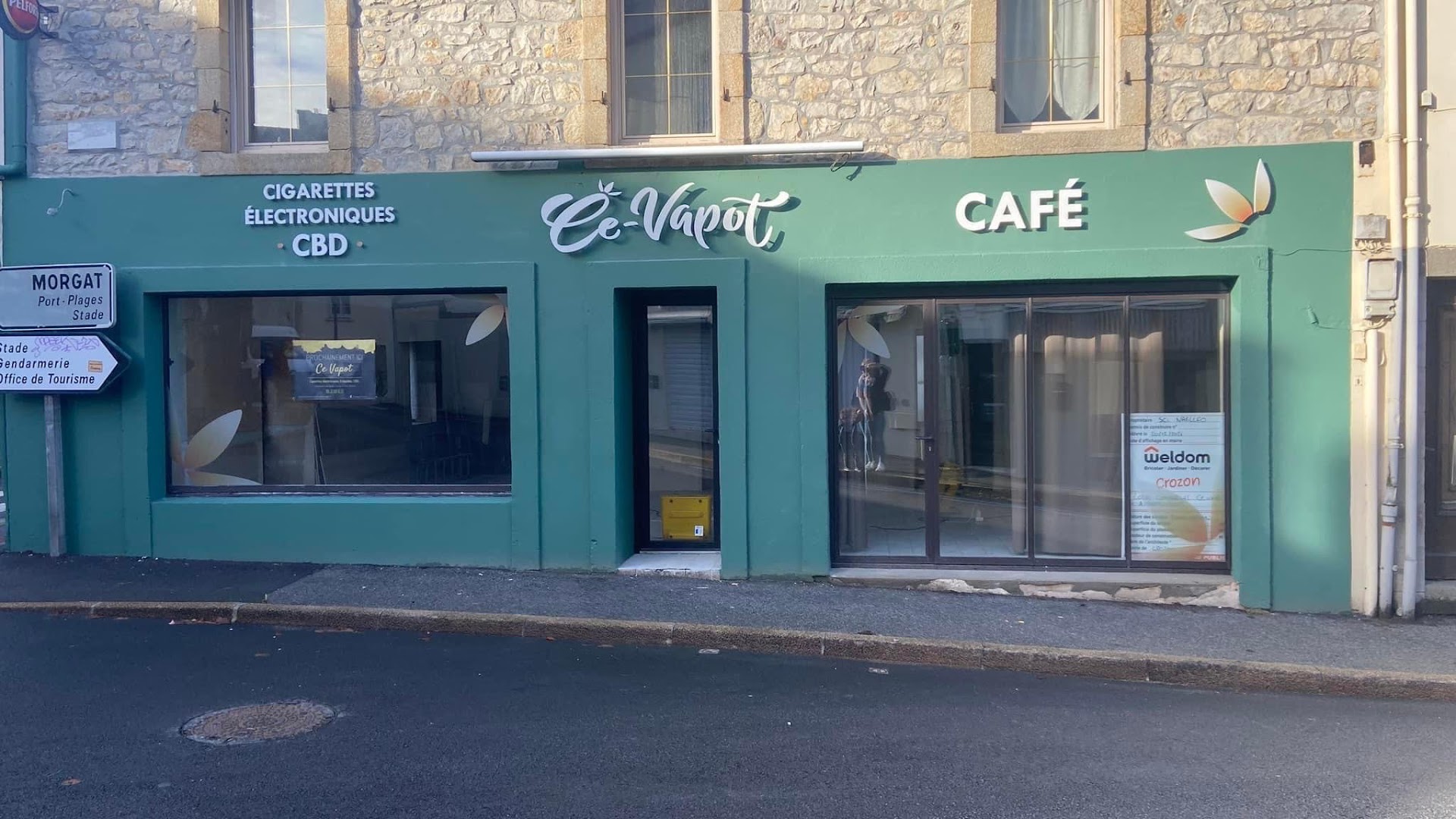 Photo CE VAPOT CROZON - Le Petit Vapoteur Partner - Cigarettes électroniques - E-liquides - CBD - Café