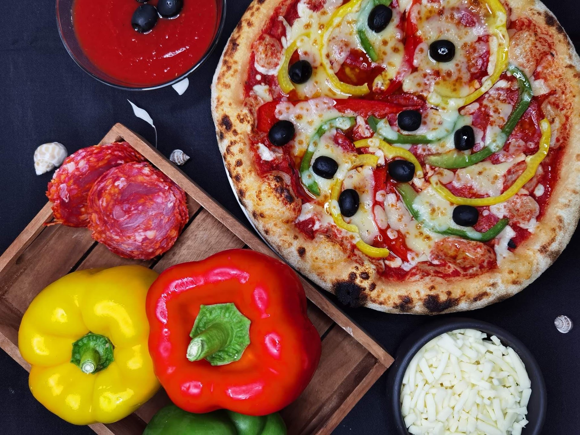 Photo Les 4 Saisons Distribution - Distributeur à pizza