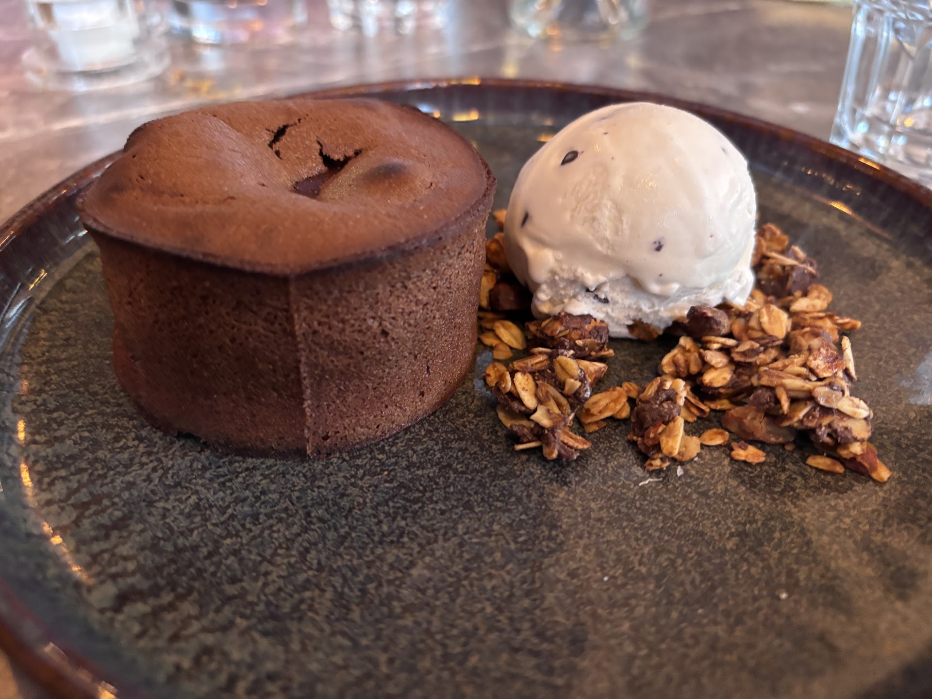 Photo Bistrot Jeanne - Restaurant Lac d’Annecy - Hôtel Arcalod