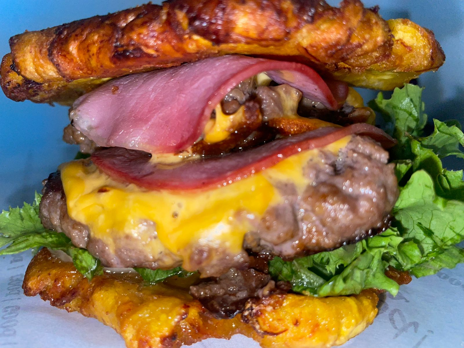 Photo Banana’s burg