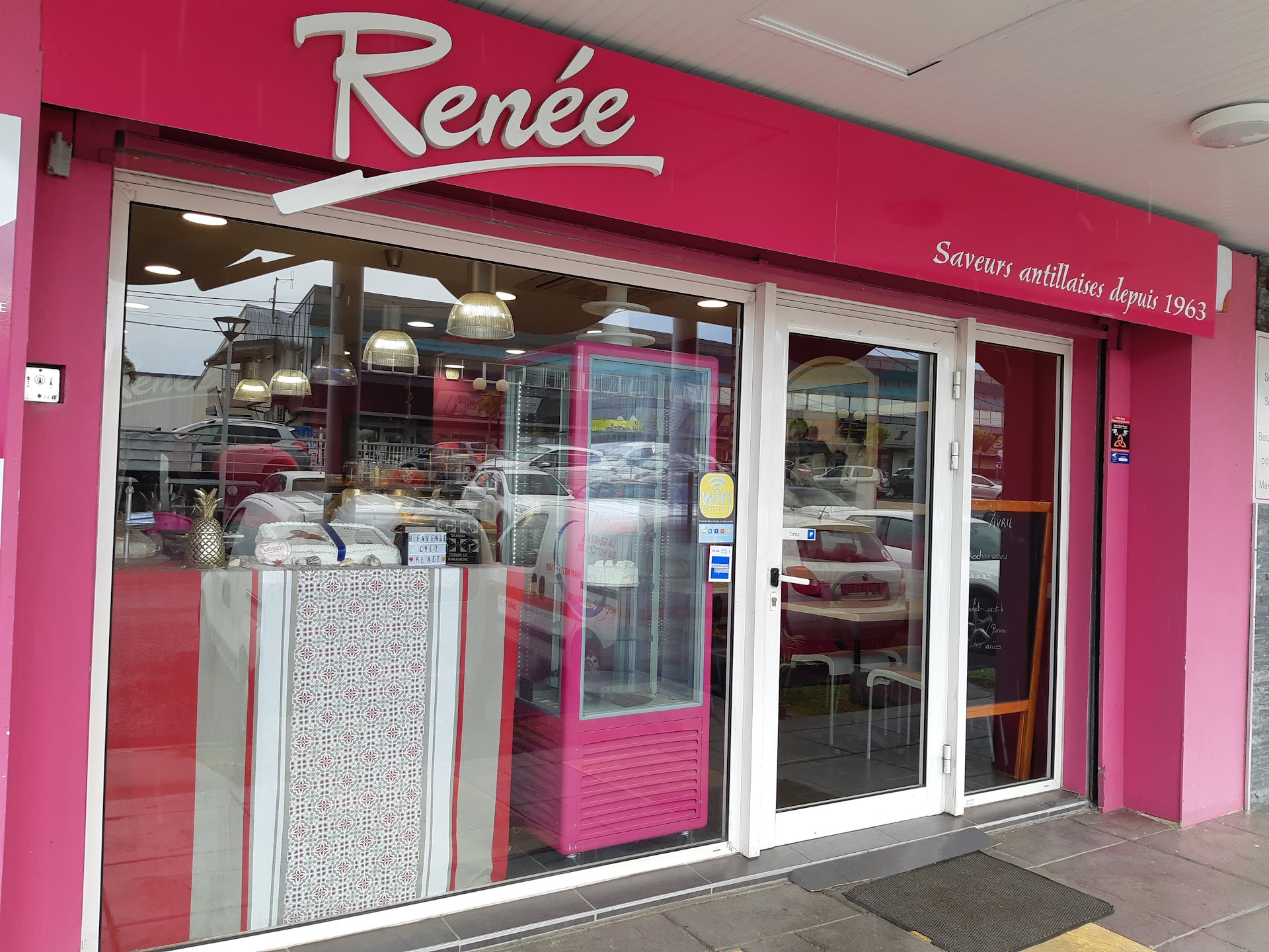 Photo Pâtisserie Renée Galeries de Houelbourg