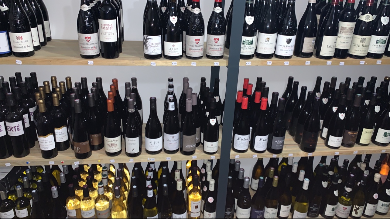 Photo Le dépôt de bacchus