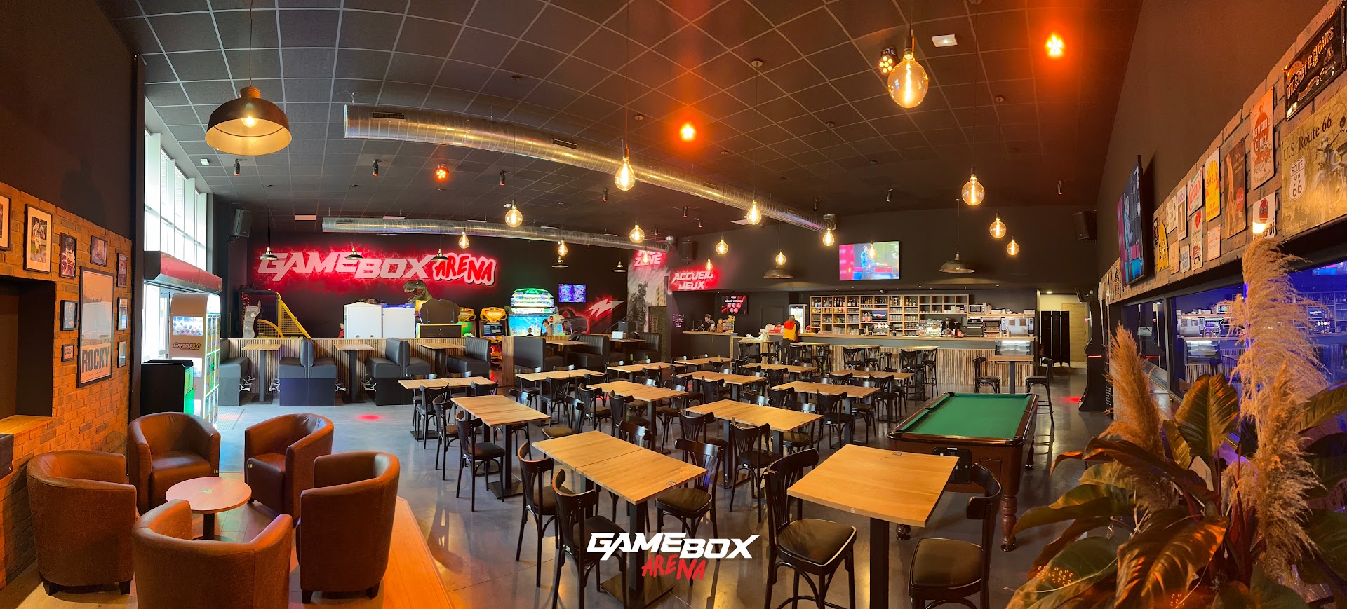 Photo Game Box Arena Nîmes / Smile Pub