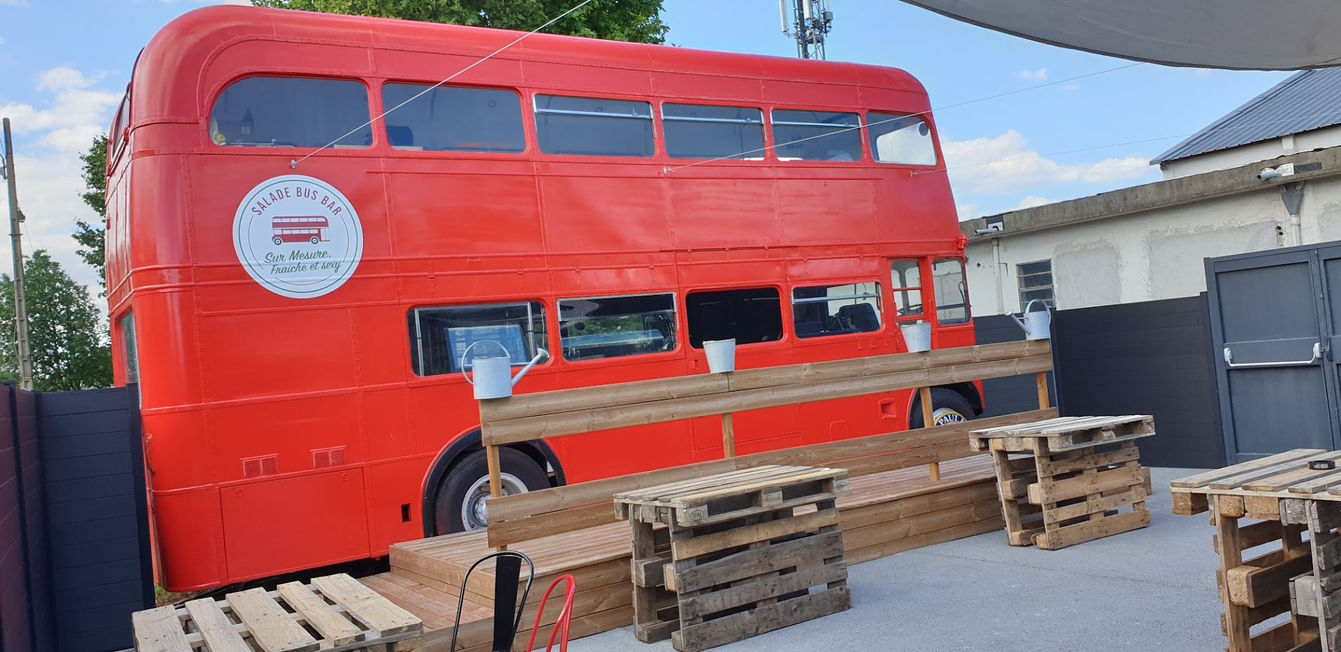 Photo Salade Bus Bar Nîmes