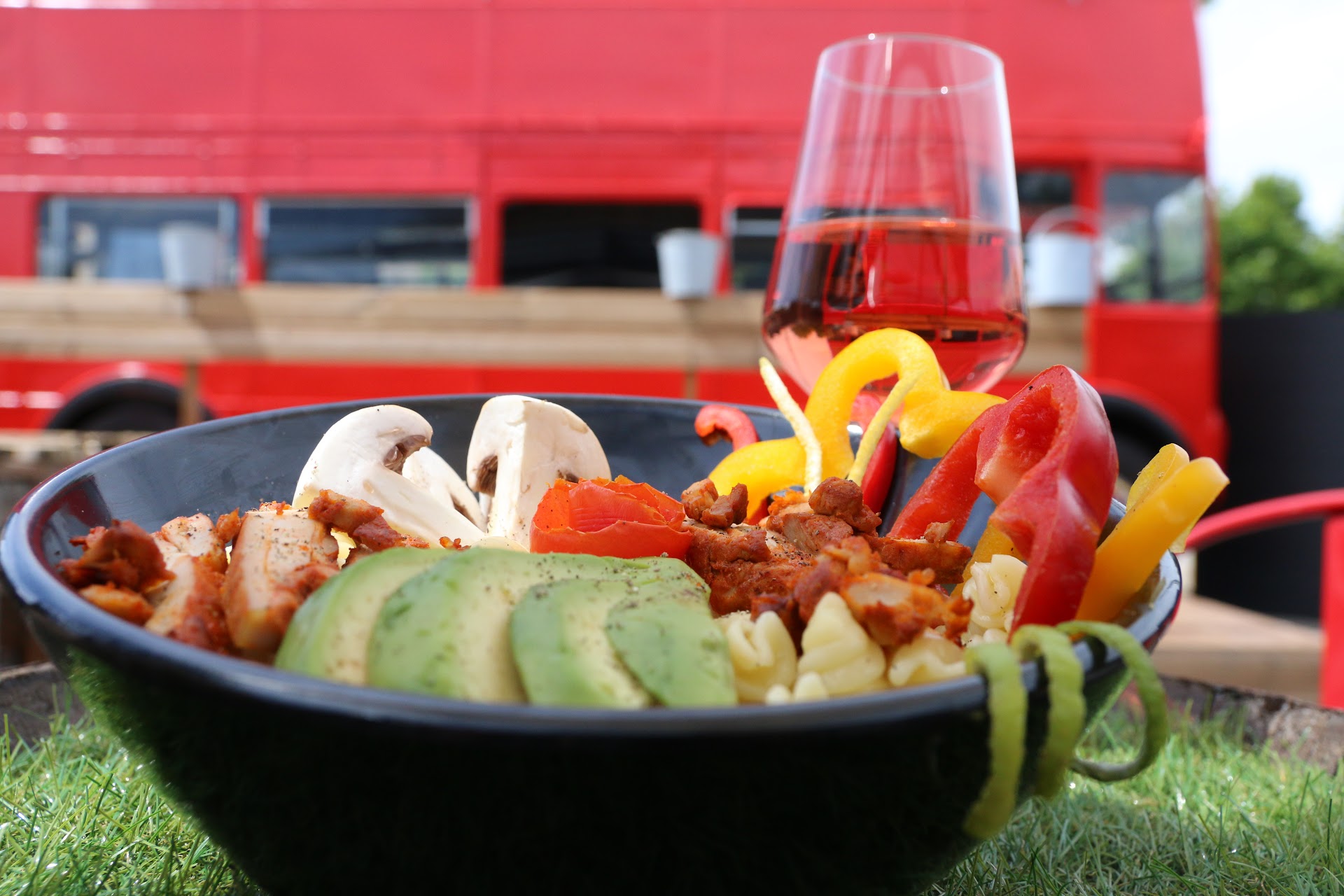 Photo Salade Bus Bar Nîmes