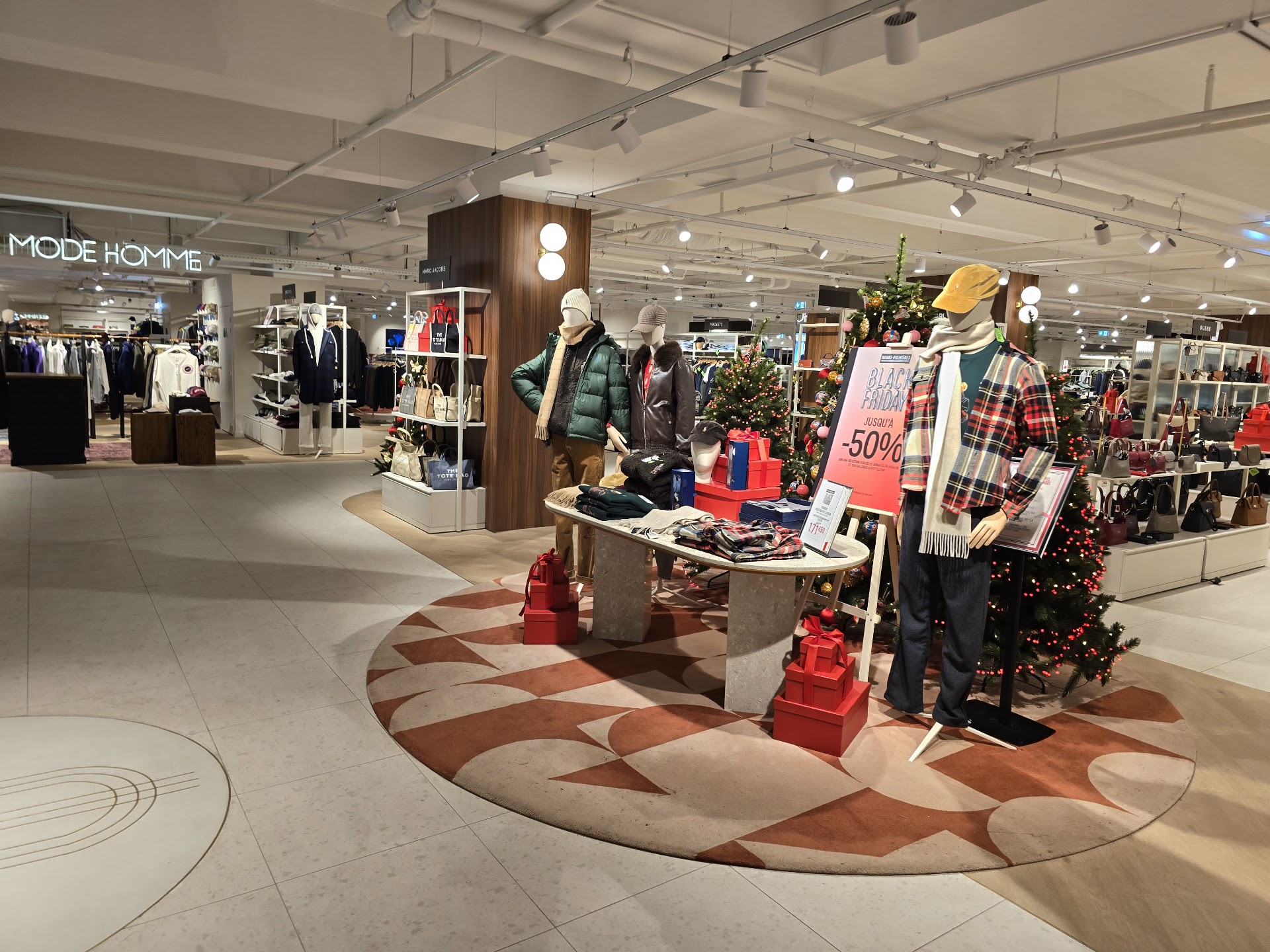 Photo Les Halles de Nîmes