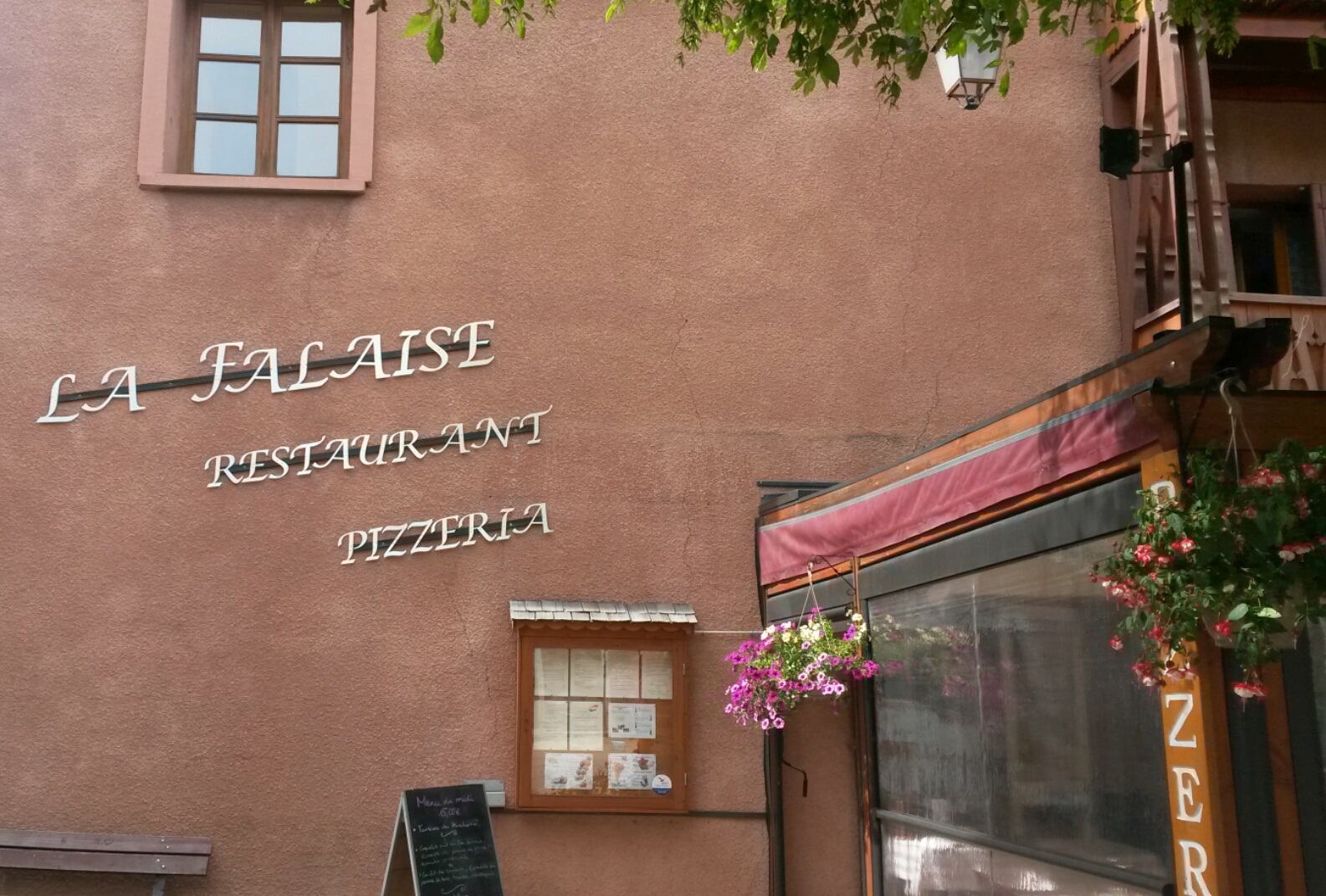 Photo La Falaise Restaurant pizzeria