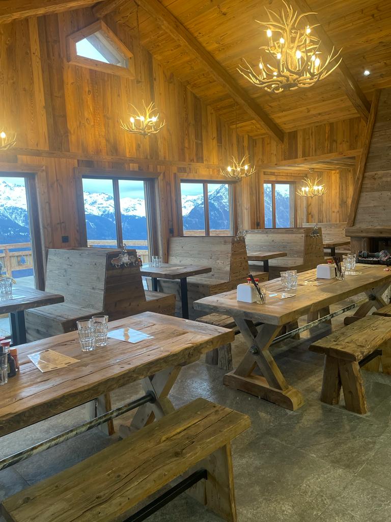 Photo Le Chamois Rouge by Fufu Ramen