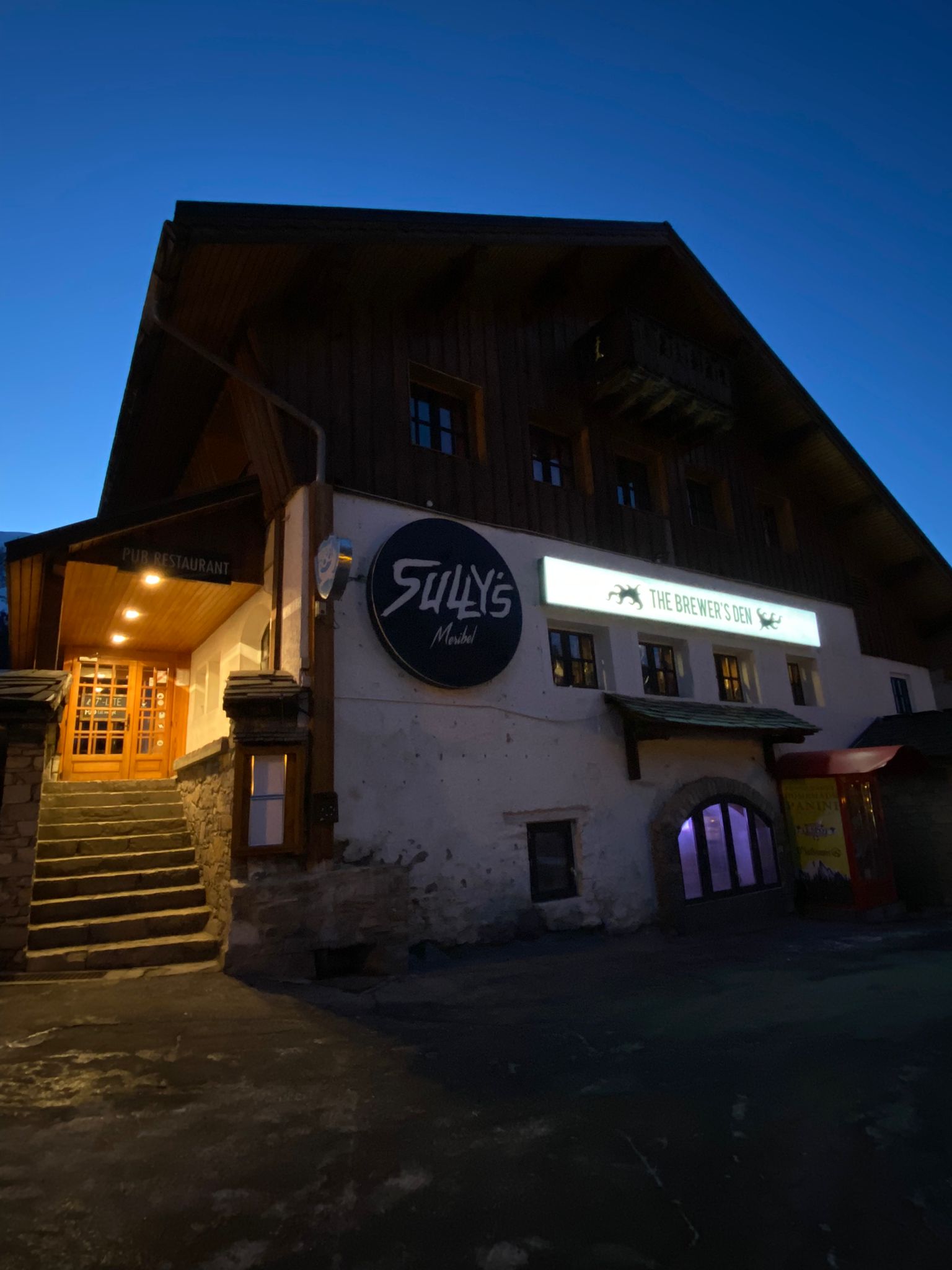Photo Sullys Bar & Club Meribel
