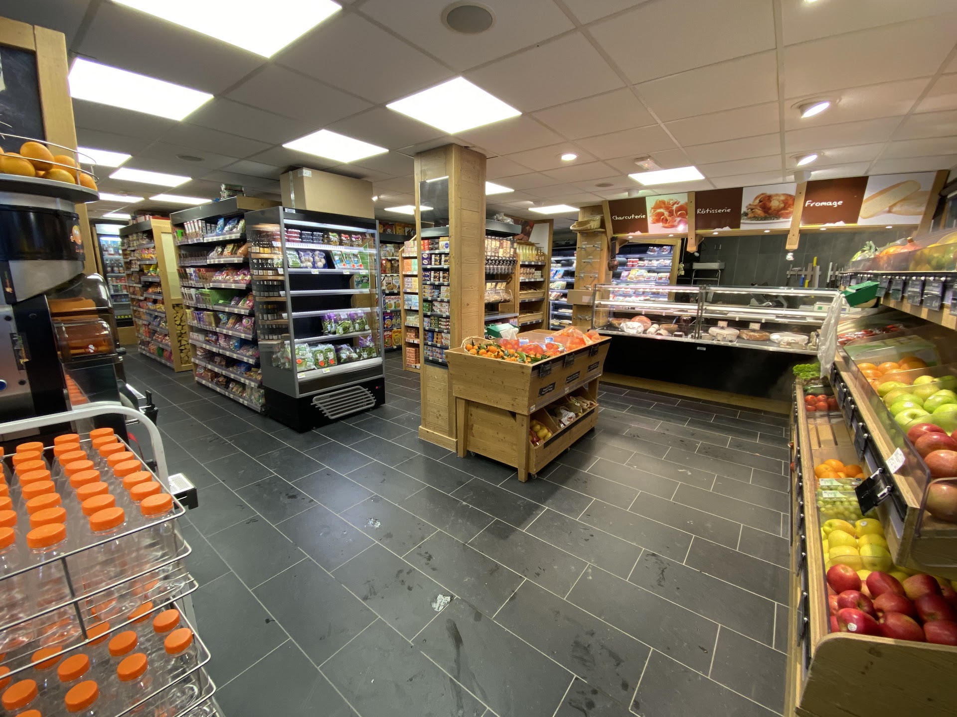 Photo Sherpa Supermarché Méribel 1600